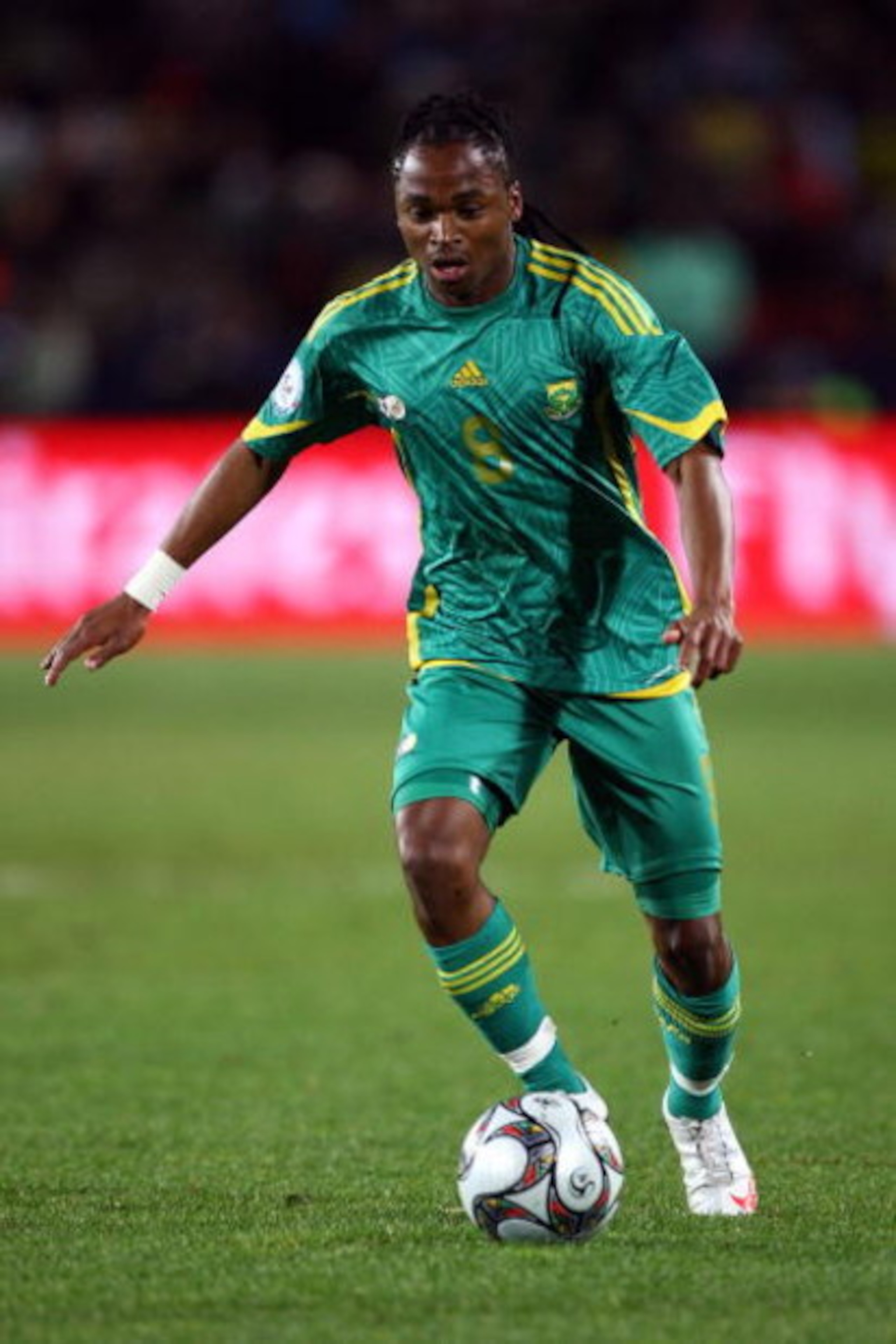 JOHANNESBURG, SOUTH AFRICA - JUNE 25:  Siphiwe Tshabalala of South Africa in action during the FIFA Confederations Cup Semi Final match beween Brazil and South Africa at Ellis Park on June 25, 2009 in Johannesburg, South Africa.  (Photo by Alex Livesey/Ge
