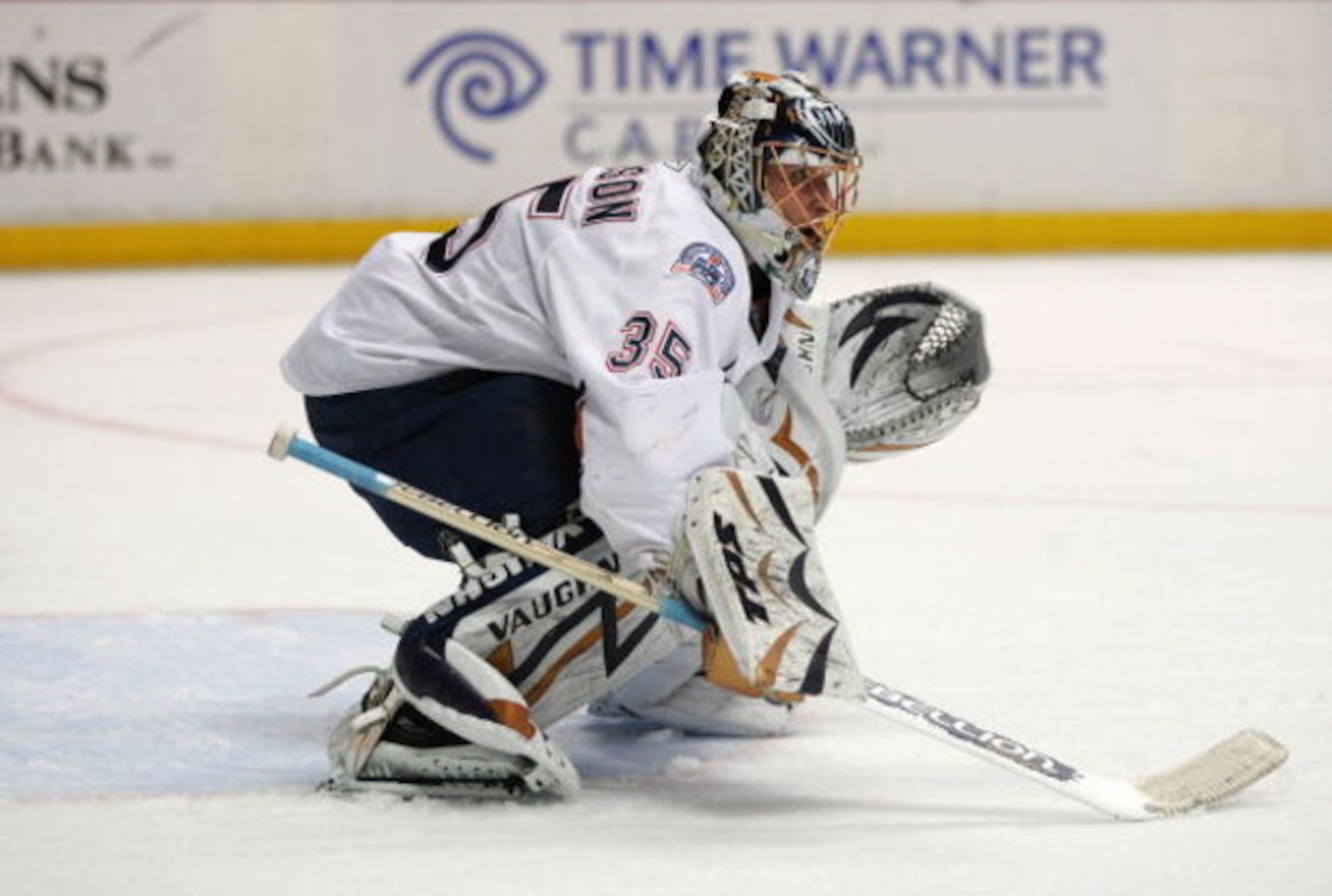 ANAHEIM, CA - MARCH 27:  Goaltender Dwayne Roloson #35 of the Edmonton Oilers gets in position to defend his net during the NHL game against the Anaheim Ducks at Honda Center on March 27, 2009 in Anaheim, California. The Oilers defeated the Ducks 5-3.  (P