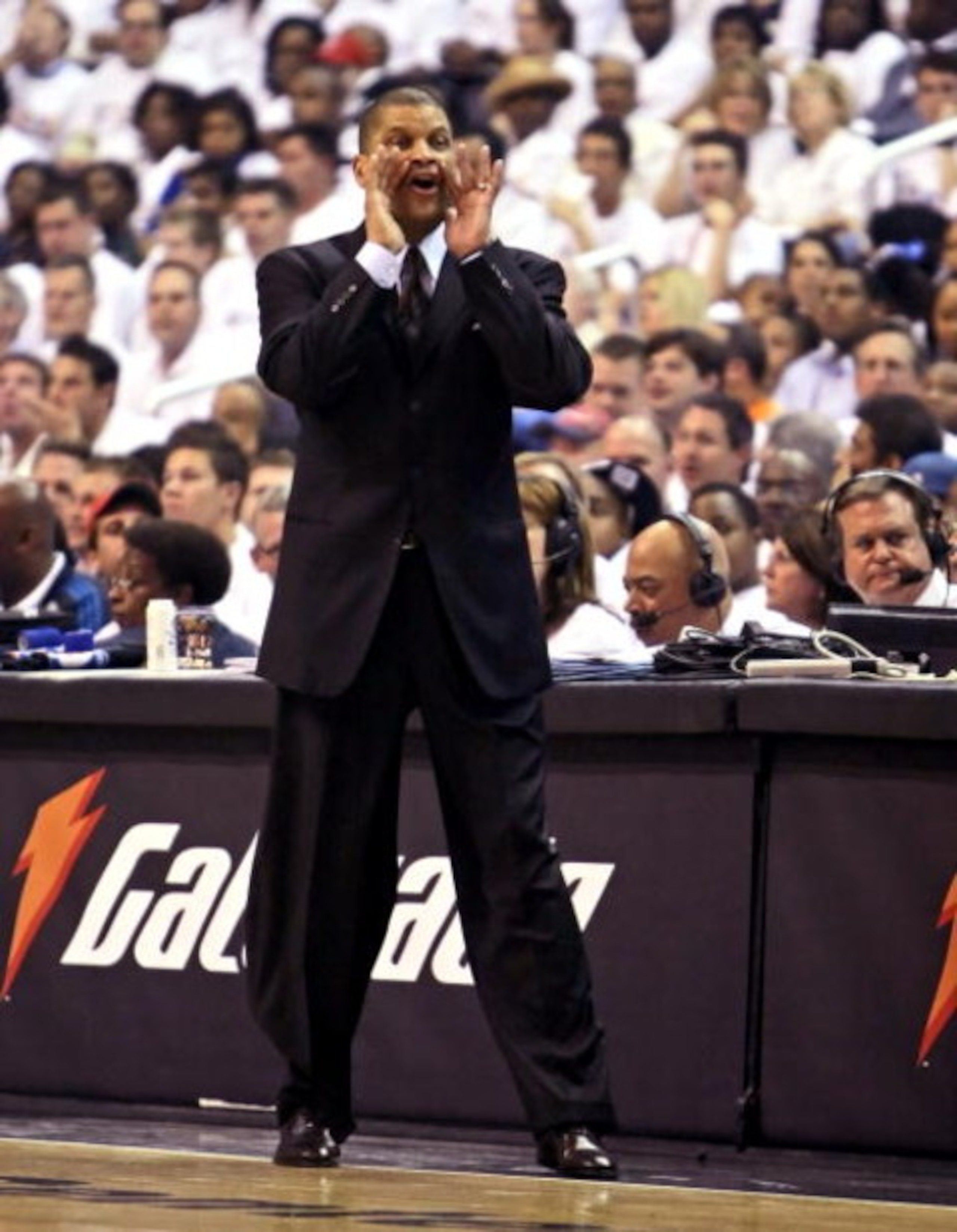 WASHINGTON - APRIL 24: Head coach Eddie Jordan of the Washington Wizards yells to his players during the game against the Cleveland Cavaliers in Game Three of the Eastern Conference Quarterfinals during the 2008 NBA Playoffs at the Verizon Center on April