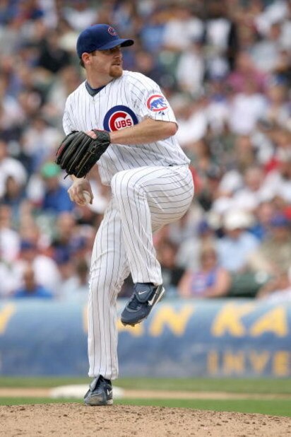 CHICAGO - JUNE 17:  Ryan Dempster #46 of the Chicago Cubs delivers the pitch against the Chicago White Sox on June 17, 2009 at Wrigley Field in Chicago, Illinois. (Photo by Jonathan Daniel/Getty Images) 