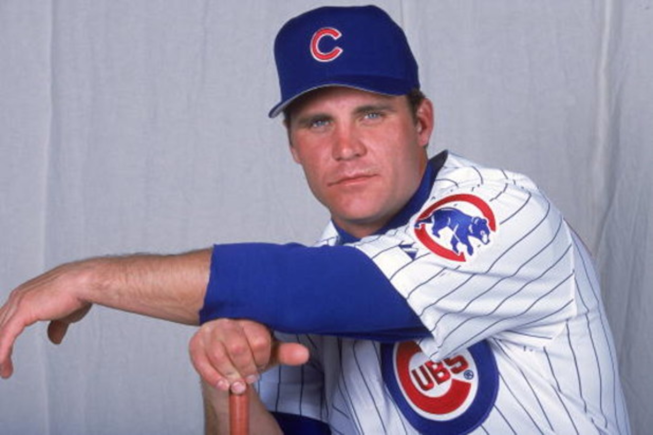 24 Feb 2001:  Todd Hundley #99 of the Chicago Cubs poses for a studio portrait during Spring Training at HoHo Kam Park in Mesa, Arizona.Mandatory Credit: Tom Hauck  /Allsport