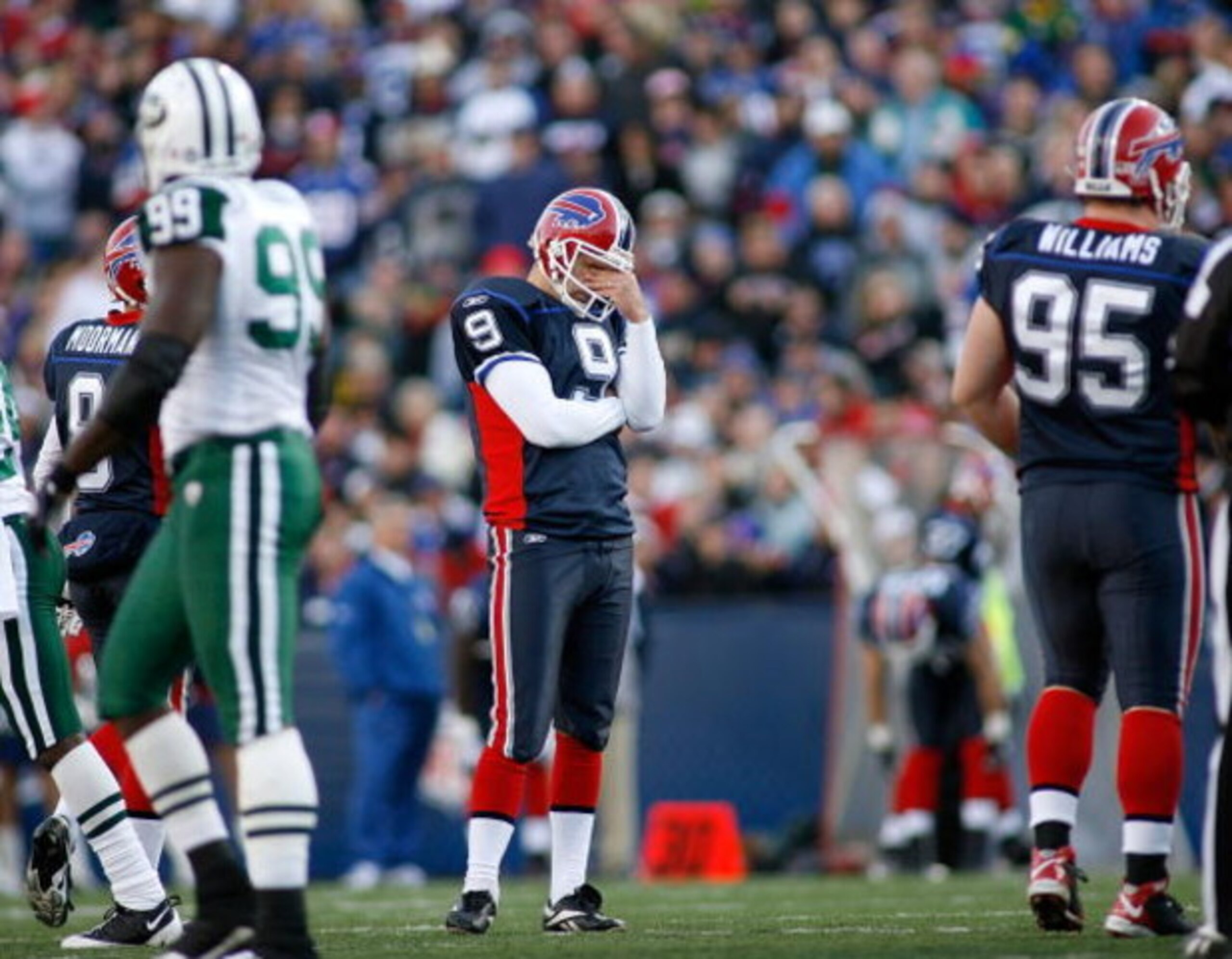 ORCHARD PARK, NY - NOVEMBER 02: Rian Lindell #9 of the Buffalo Bills reacts to missing a 42 yard field goal in the fourth quarter against the New York Jets  on November 2, 2008 at Ralph Wilson Stadium in Orchard Park, New York. New York won 26-17. (Photo 