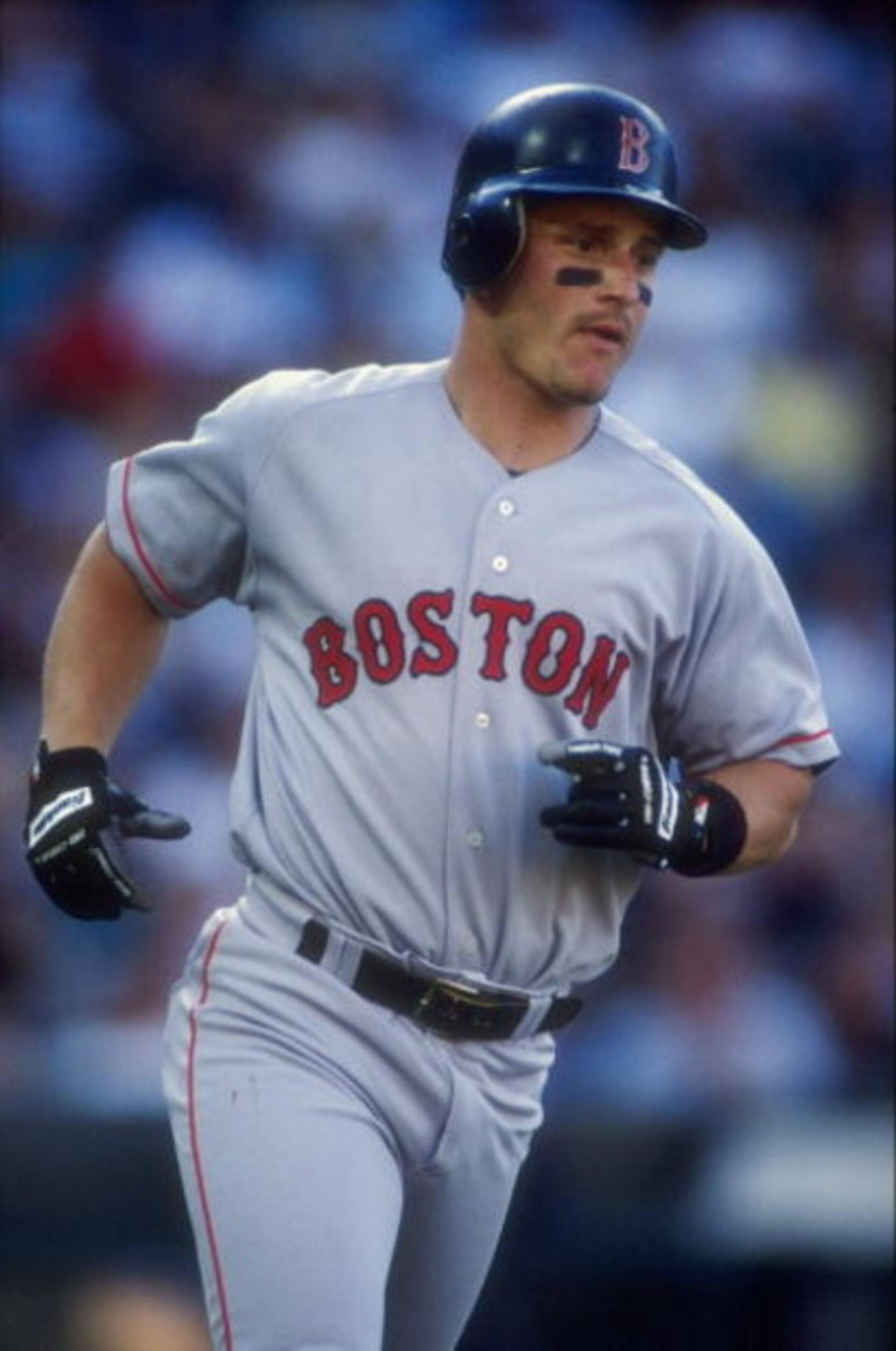 3 Aug 1998:  Outfielder Darren Bragg #56 of the Boston Red Sox in action during a game against the Anaheim Angels at Edison Field in Anaheim, California. The Red Sox defeated the Angels 8-7.