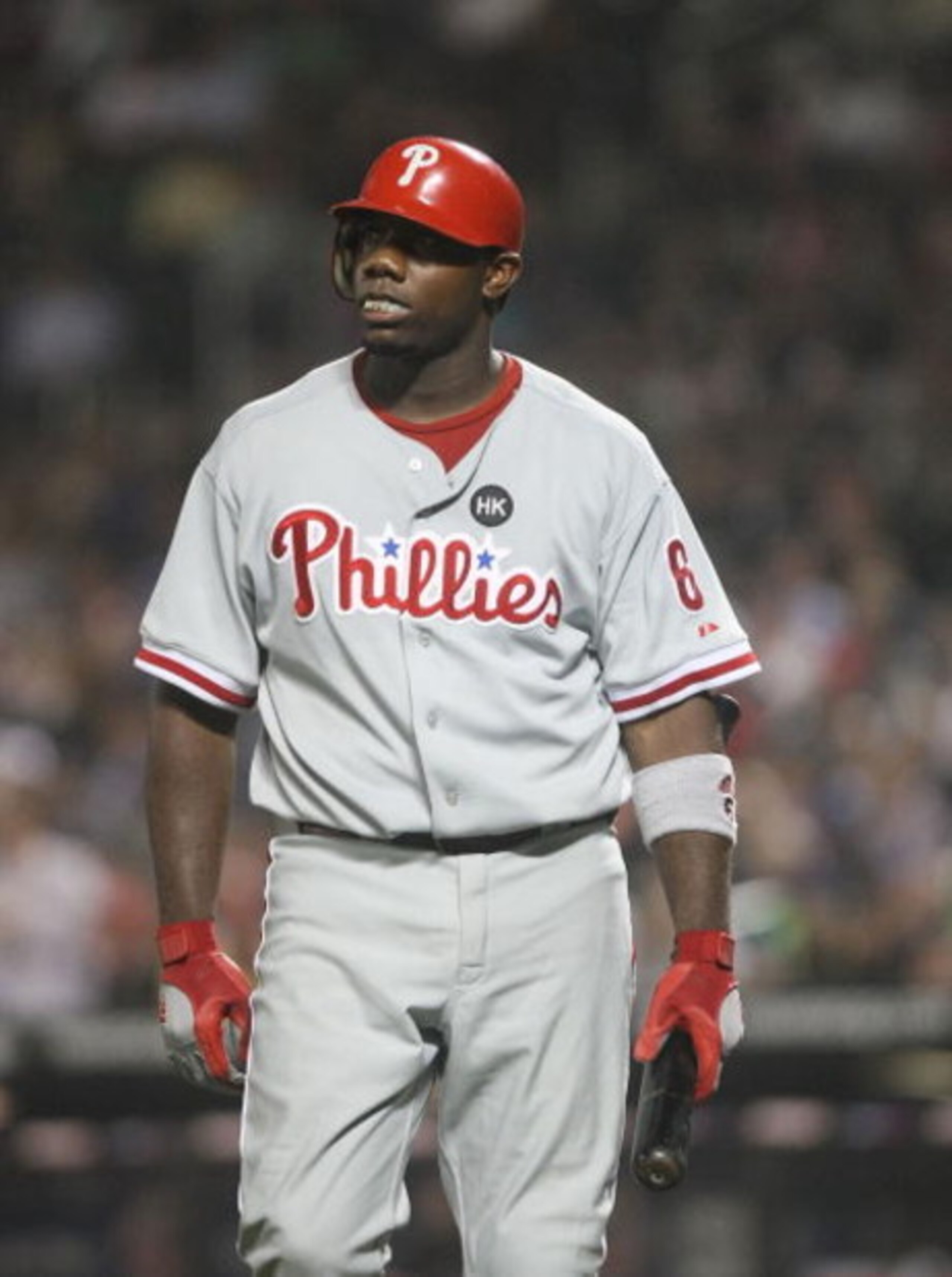 NEW YORK - JUNE 11:  Ryan Howard #6 of the Philadelphia Phillies at bat against the New York Mets on June 11, 2009 at Citi Field in the Flushing neighborhood of the Queens borough of New York City.  (Photo by Nick Laham/Getty Images)
