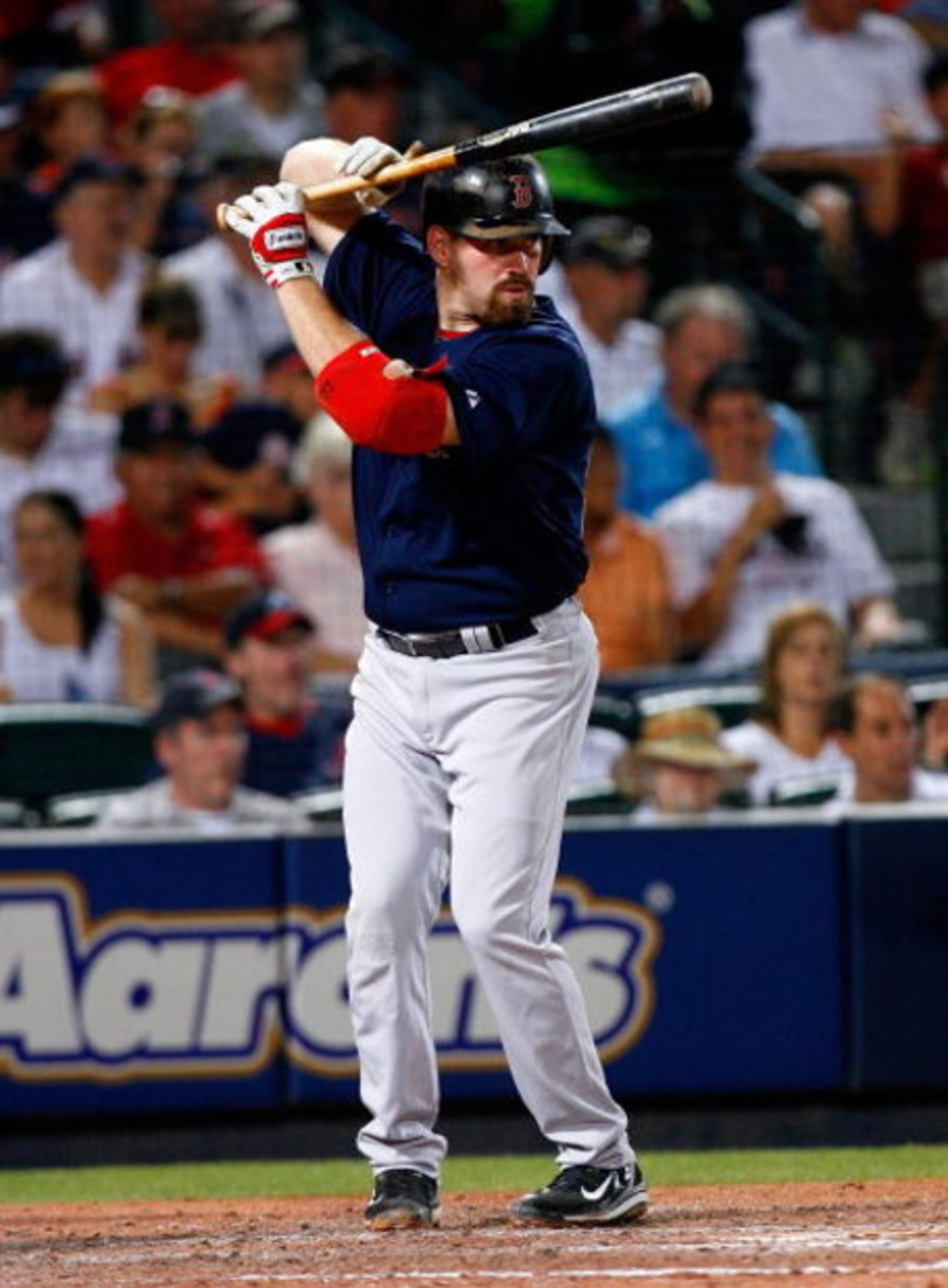 ATLANTA - JUNE 26:  Kevin Youkilis #20 of the Boston Red Sox against the Atlanta Braves at Turner Field on June 26, 2009 in Atlanta, Georgia.  (Photo by Kevin C. Cox/Getty Images)