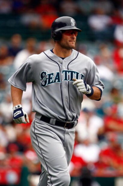 ANAHEIM, CA - MAY 31:  Russell Branyan #30 of the Seattle Mariners runs to first base against the Los Angeles Angels of Anaheim at Angel Stadium on May 31, 2009 in Anaheim, California.  (Photo by Jeff Gross/Getty Images)