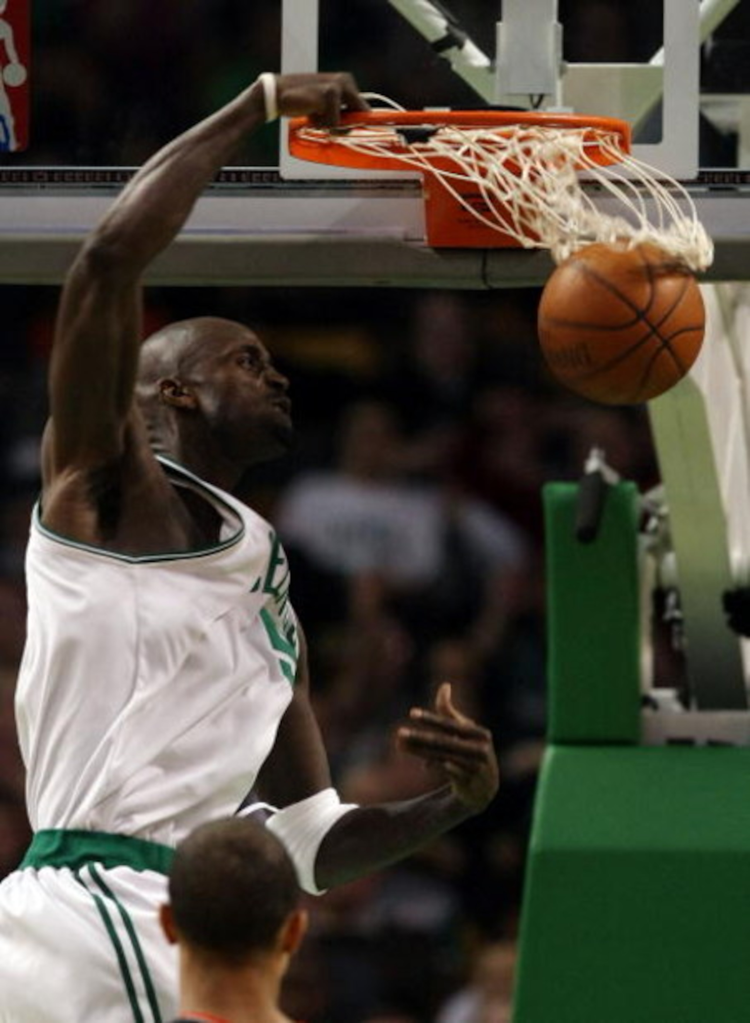 BOSTON - DECEMBER 05:  Kevin Garnett #5 of the Boston Celtics dunks the ball in the second half against the Portland Trail Blazers on December 5, 2008 at TD Banknorth Garden in Boston, Massachusetts. The Celtics defeated the Trail Blazers 93-78.  NOTE TO 