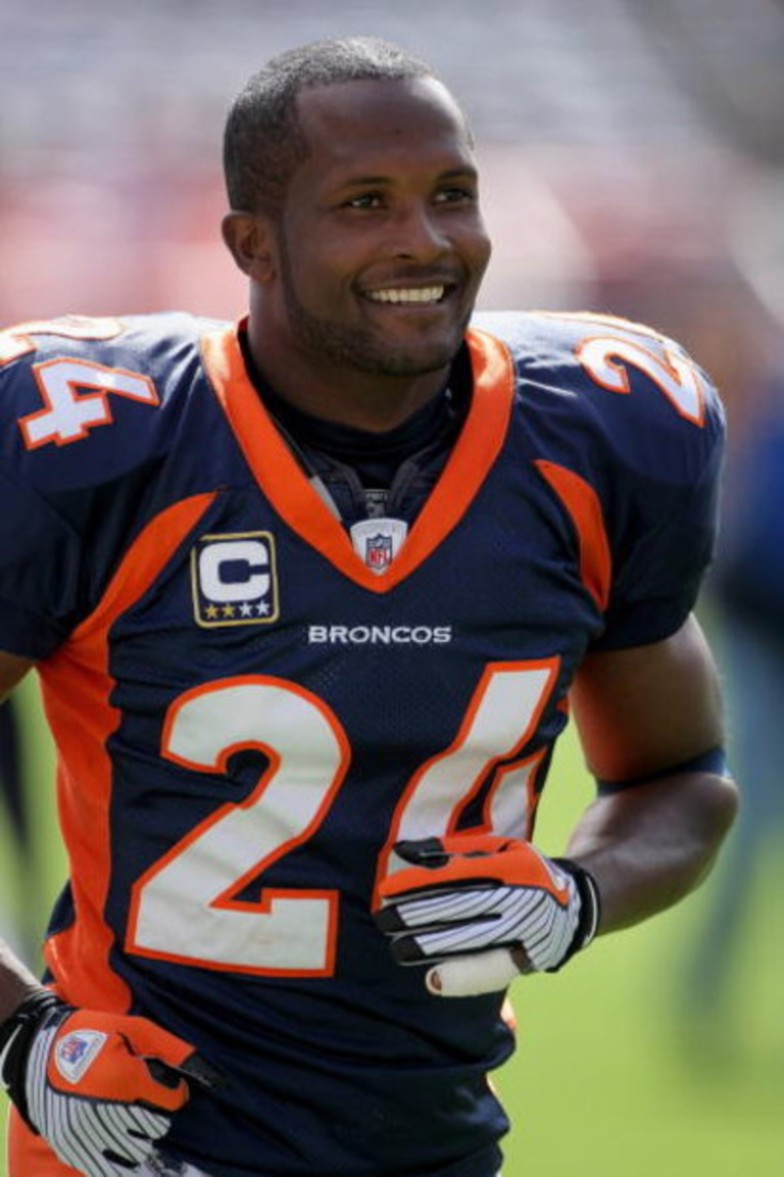 DENVER - OCTOBER 05:  Cornerback Champ Bailey #24 of the Denver Broncos warms up prior to facing the Tampa Bay Buccaneers during NFL action on October 5, 2008 in Denver, Colorado. The Broncos defeated the Buccaneers 16-13.  (Photo by Doug Pensinger/Getty 