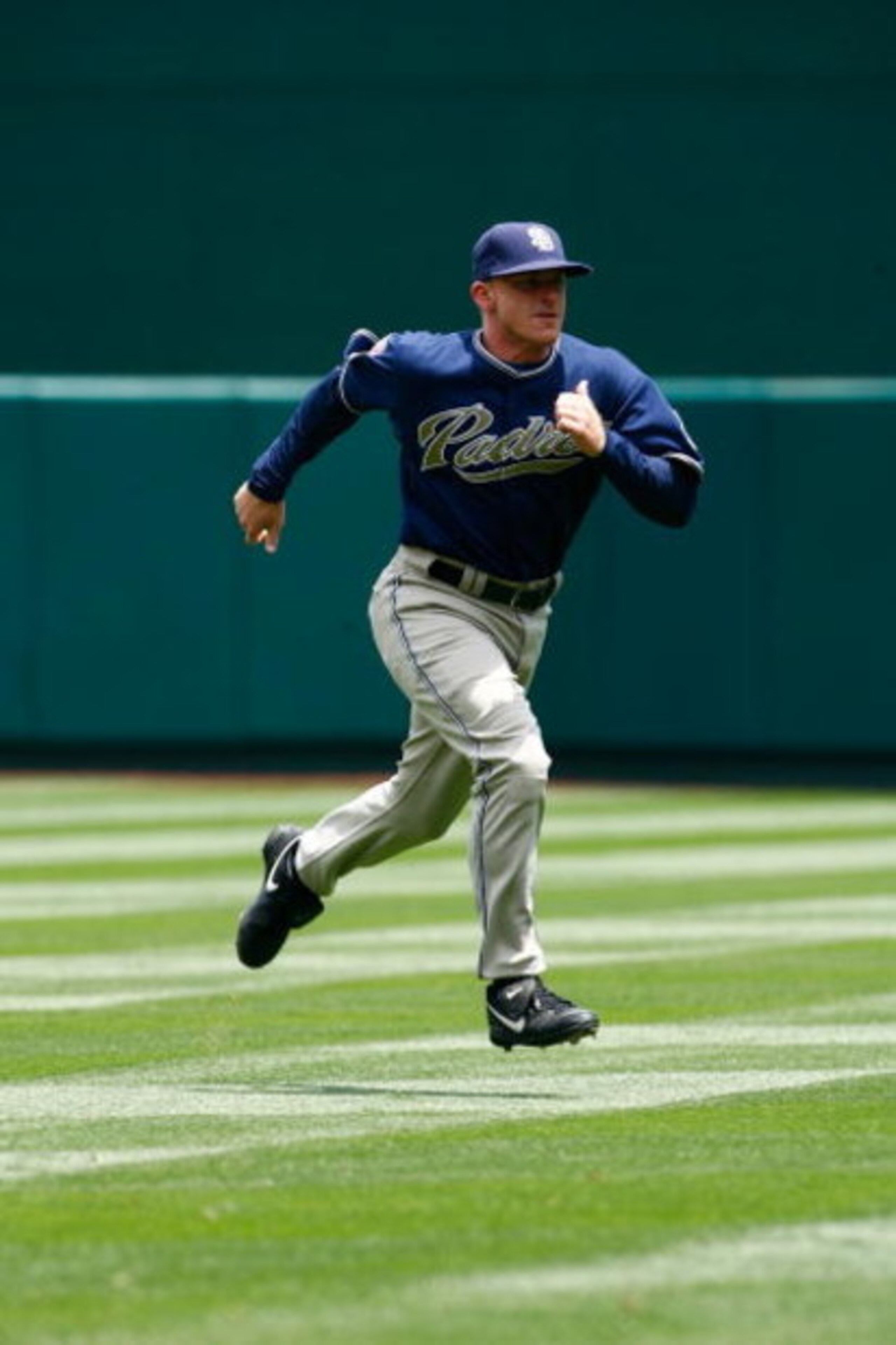 ANAHEIM, CA - JUNE 14: David Eckstein #3 of the San Diego Padres runs against the Los Angeles Angels of Anaheim at Angel Stadium on June 14, 2009 in Anaheim, California. The Angels defeated the Padres 6-0. (Photo by Jeff Gross/Getty Images) ANAHEIM, CA - JUNE 14: David Eckstein #3 of the San Diego Padres runs against the Los Angeles Angels of Anaheim at Angel Stadium on June 14, 2009 in Anaheim, California. The Angels defeated the Padres 6-0. (Photo by Jeff Gross/Getty Images)