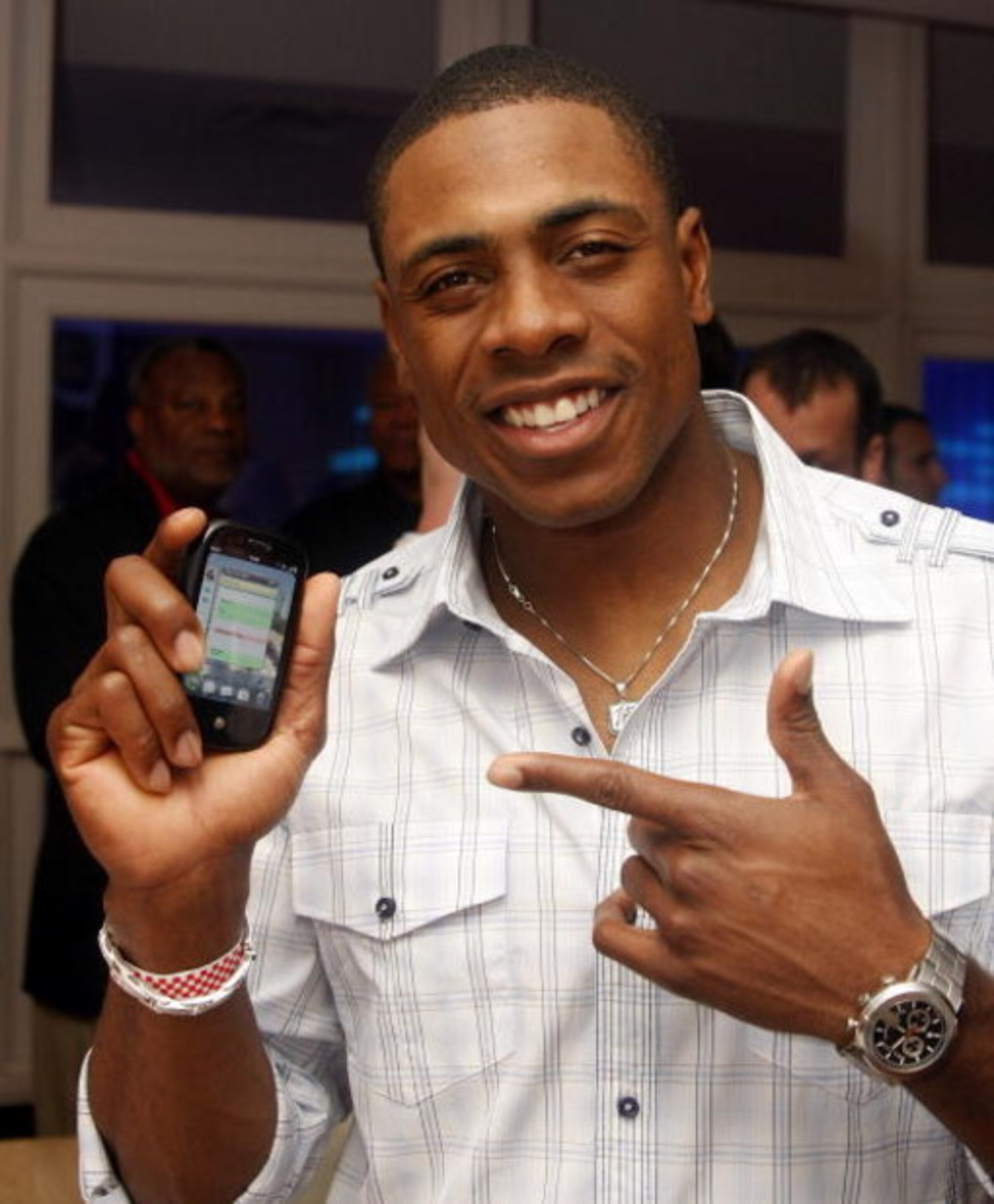 ST LOUIS, MO - JULY 13: Detroit Tigers All-Star outfielder Curtis Granderson shows off his new palm Pre at the Palm Gift Lounge at the Ryan Howard All Star Bash at the Lumen Private Event Space on July 13, 2009 in St Louis, Missouri. (Photo by Thomas G ST LOUIS, MO - JULY 13: Detroit Tigers All-Star outfielder Curtis Granderson shows off his new palm Pre at the Palm Gift Lounge at the Ryan Howard All Star Bash at the Lumen Private Event Space on July 13, 2009 in St Louis, Missouri. (Photo by Thomas G