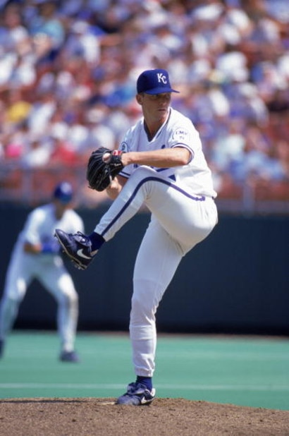 KANSAS CITY - AUGUST 29:  David Cone #17 of the Kansas City Royals winds up for a pitch during a game at Kauffman Stadium on August 29, 1993 in Kansas City, Missouri.  (Photo by Getty Images)