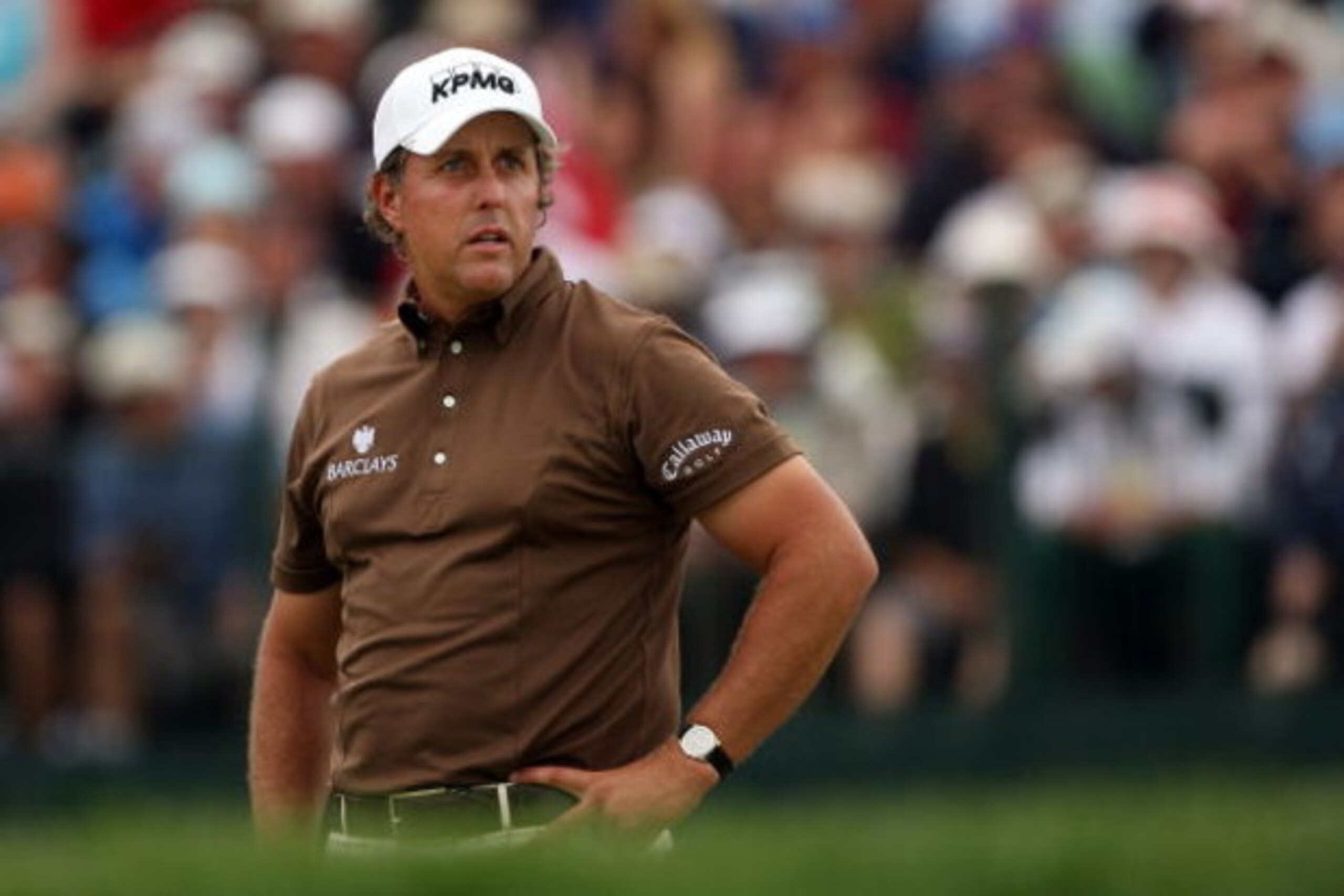 FARMINGDALE, NY - JUNE 22:  Phil Mickelson looks on from the 18th hole during the continuation of the final round of the 109th U.S. Open on the Black Course at Bethpage State Park on June 22, 2009 in Farmingdale, New York.  (Photo by Andrew Redington/Gett