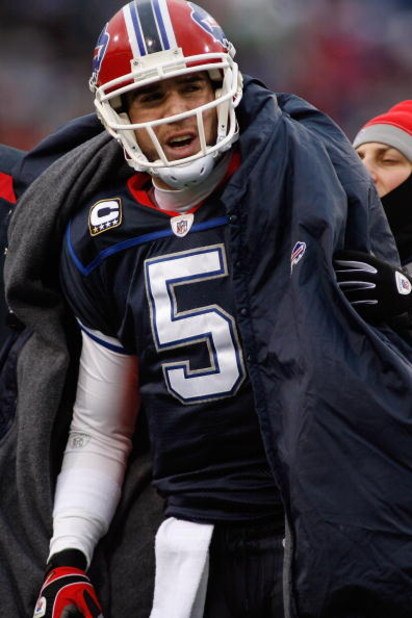ORCHARD PARK, NY - DECEMBER 28:  Trent Edwards #5 of the Buffalo Bills looks on during the game against the New England Patriots on December 28, 2008 at Ralph Wilson Stadium in Orchard Park, New York. (Photo by Rick Stewart/Getty Images)