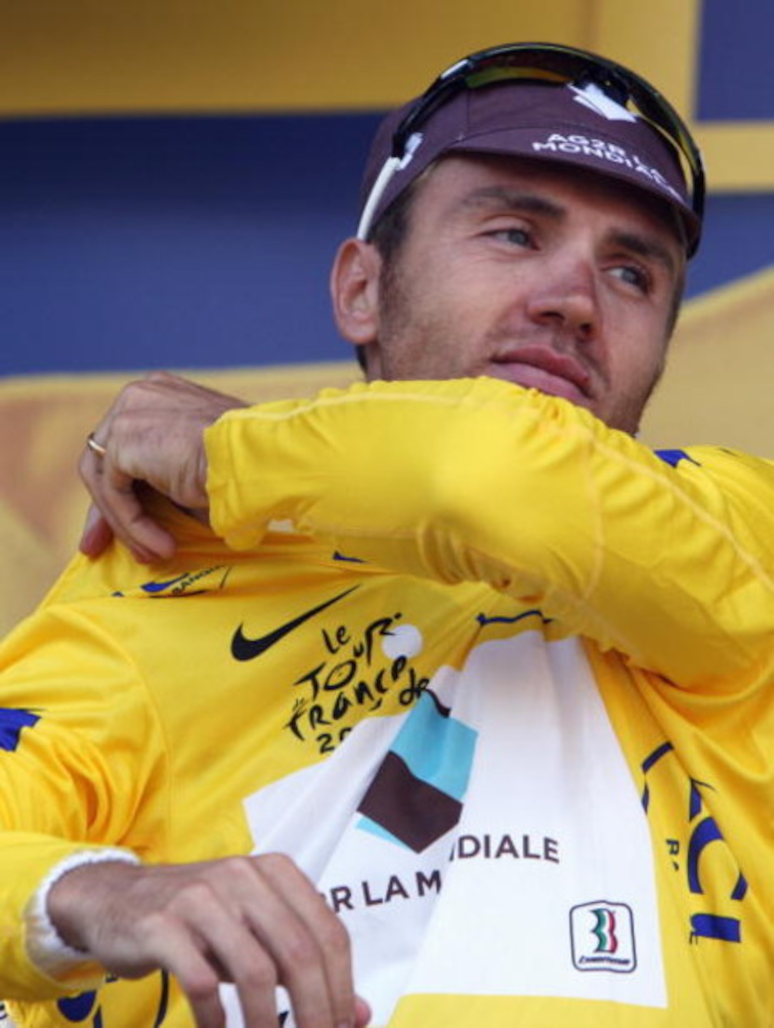 ANDORRA, SPAIN - JULY 10:  Rinaldo Nocentini of Italy and AG2R La Mondiale took the yellow jersey after stage seven of the 2009 Tour de France from Barcelona to Andorra, on July 10, 2009 in Andorra.  (Photo by Bryn Lennon/Getty Images)