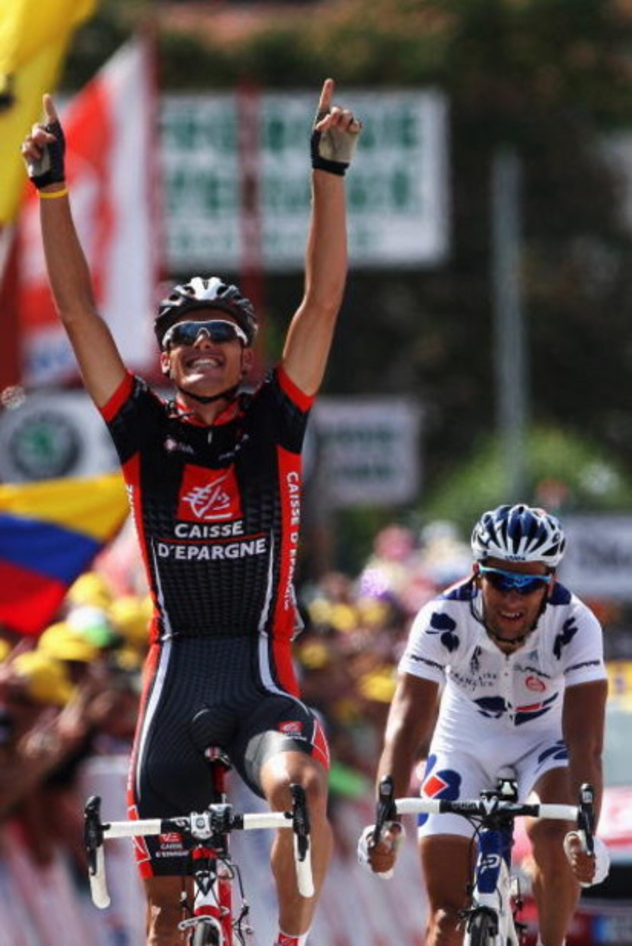 ST GIRONS, FRANCE - JULY 11:  Luis-Leon Sanchez of Spain and Casse D'Epargne celebrates winning stage eight of the 2009 Tour de France from Andorra Arcalis to Saint Girons, on July 10, 2009 in Saint Girons.  (Photo by Bryn Lennon/Getty Images)