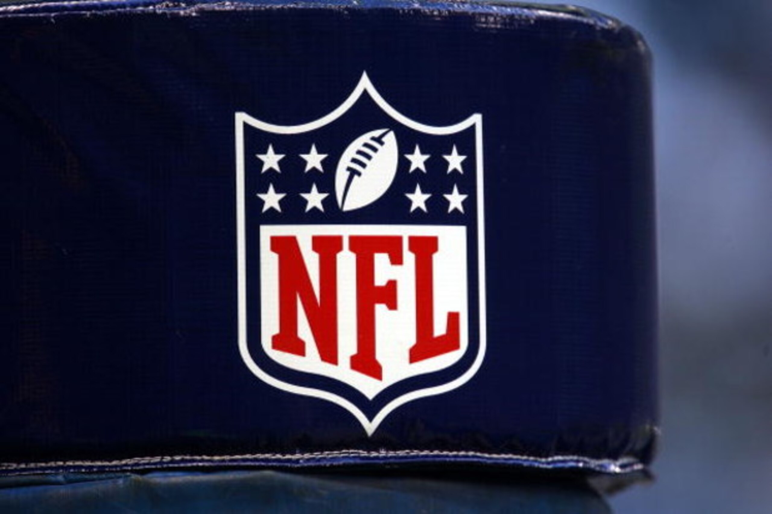 DALLAS - SEPTEMBER 15: The NFL logo on the goal post during a game between the Philadelphia Eagles and the Dallas Cowboys at Texas Stadium on September 15, 2008 in Irving, Texas. (Photo by Ronald Martinez/Getty Images) DALLAS - SEPTEMBER 15: The NFL logo on the goal post during a game between the Philadelphia Eagles and the Dallas Cowboys at Texas Stadium on September 15, 2008 in Irving, Texas. (Photo by Ronald Martinez/Getty Images)