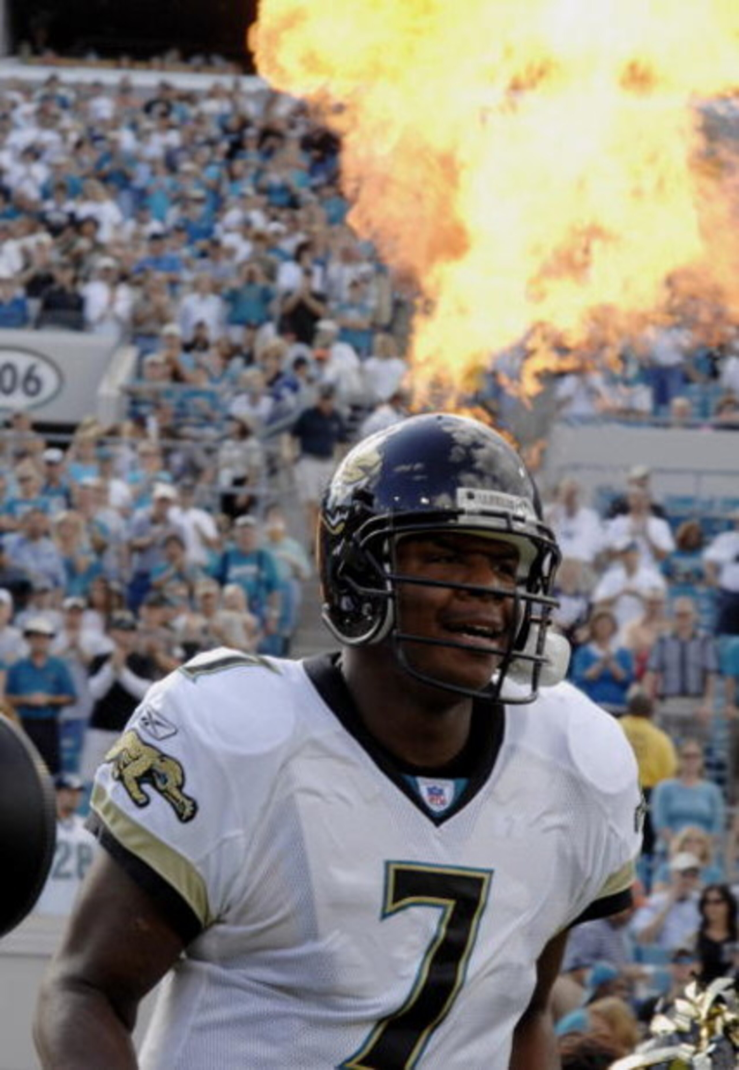 Jacksonville Jaguars quarterback Byron Leftwich runs to the field amid fire and smoke before play against the New York Jets on Ocober 8, 2006 in Jacksonville, Florida. The Jaguars won 41 - 0.  (Photo by Al Messerschmidt/Getty Images)