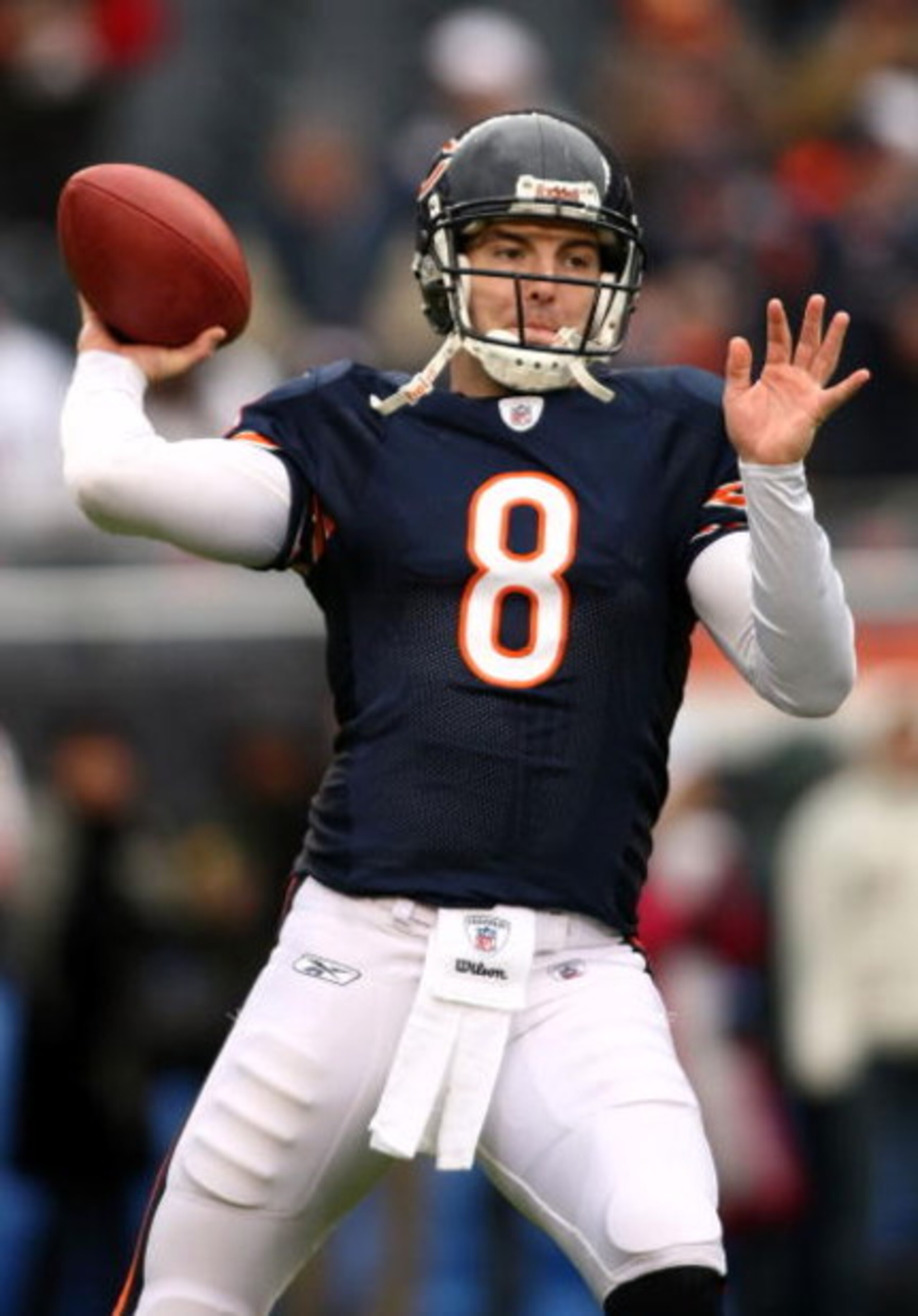 CHICAGO - NOVEMBER 09:  Rex Grossman #8 of the Chicago Bears throws a pass during warm ups against the Tennessee Titans at Soldier Field on November 9, 2008 in Chicago, Illinois.  (Photo by Jonathan Ferrey/Getty Images)