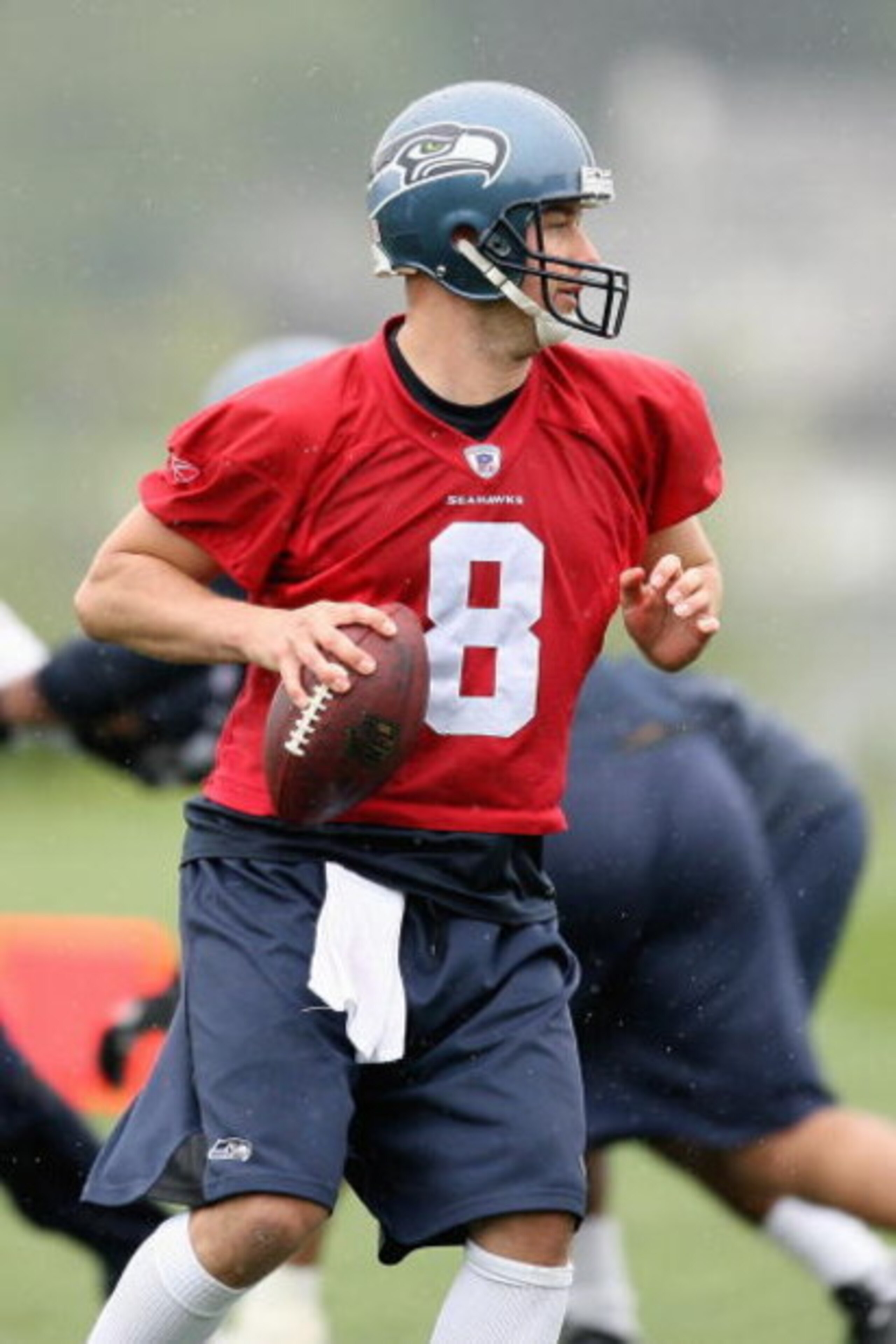 RENTON, WA - MAY 2:  Matt Hasselbeck #8 of the Seattle Seahawks works out during minicamp at the Seahawks training facility on May 2, 2009 in Renton, Washington. (Photo by Otto Greule Jr/Getty Images) 