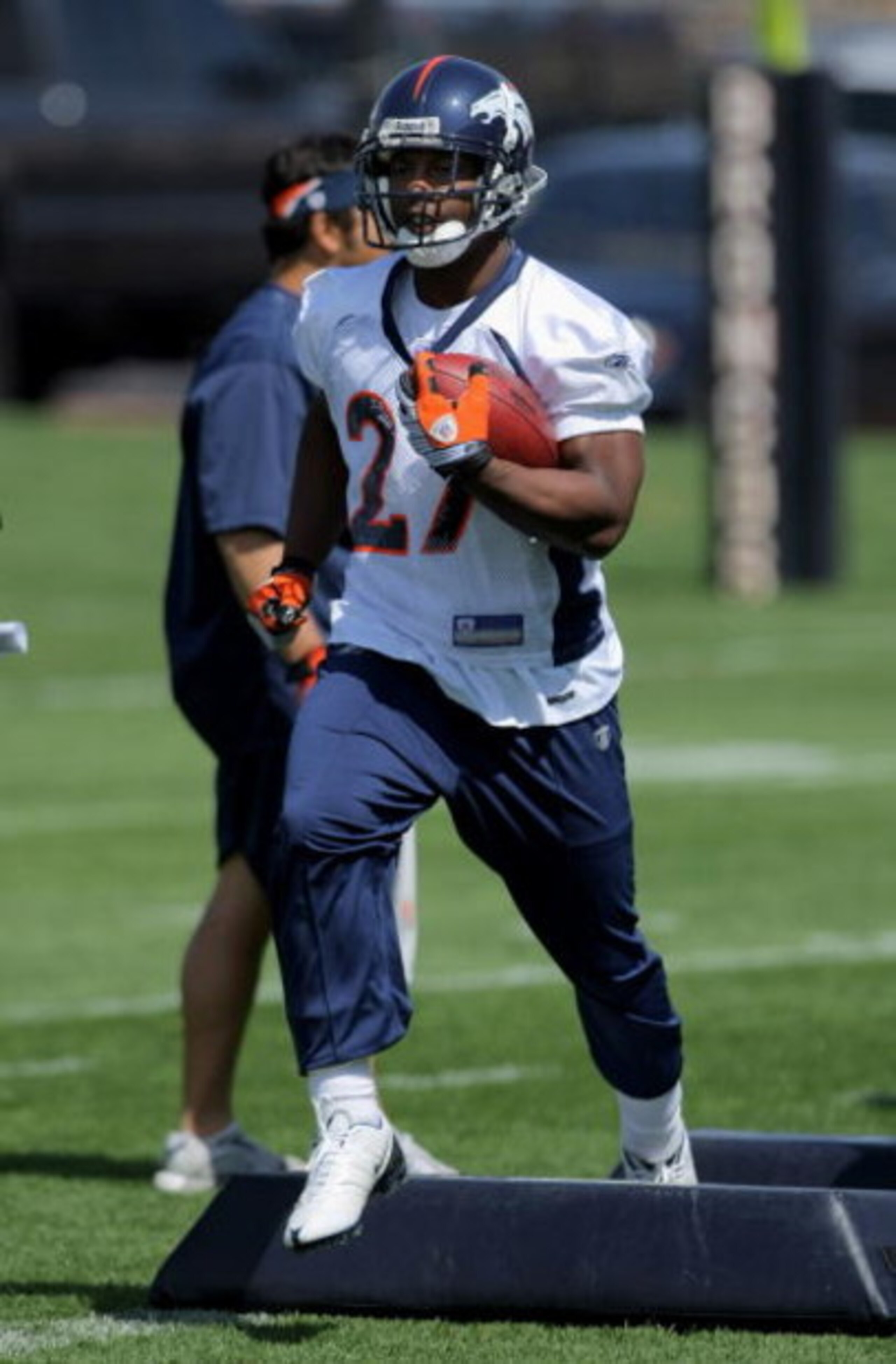 ENGLEWOOD, CO - MAY 03:  First round draft pick running back Knowshon Moreno #27 of Denver Broncos participates in practice at minicamp at the Broncos training facility on May 3, 2009 in Englewood, Colorado.  (Photo by Doug Pensinger/Getty Images)
