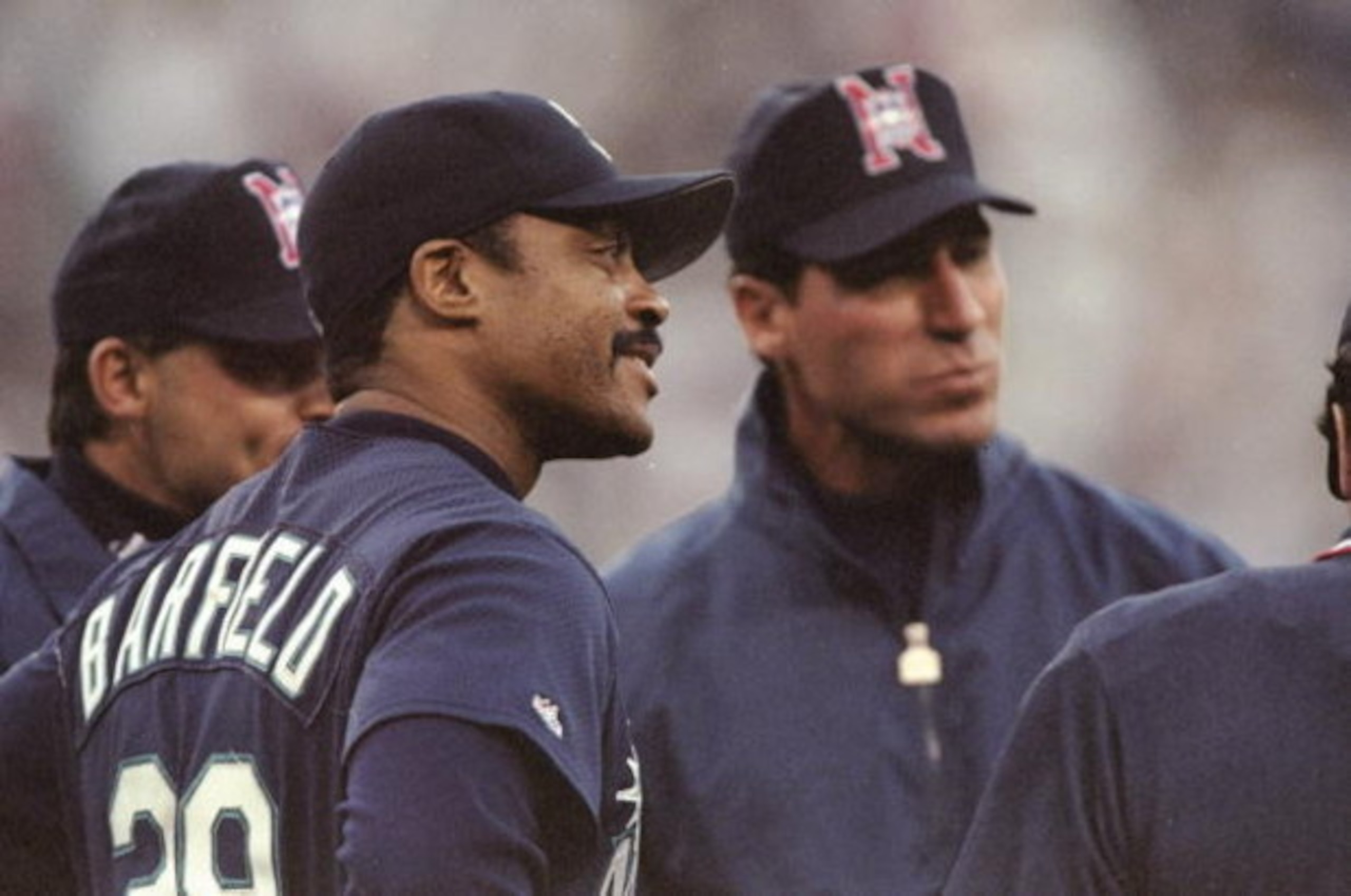24 Jun 1998:  Jesse Barfield #29 of the Seattle Mariners in action during an interleague game against the San Diego Padres at Qualcomm Stadium in San Diego, California.  The Mariners defeated the Padres 2-1. Mandatory Credit: Todd Warshaw  /Allsport