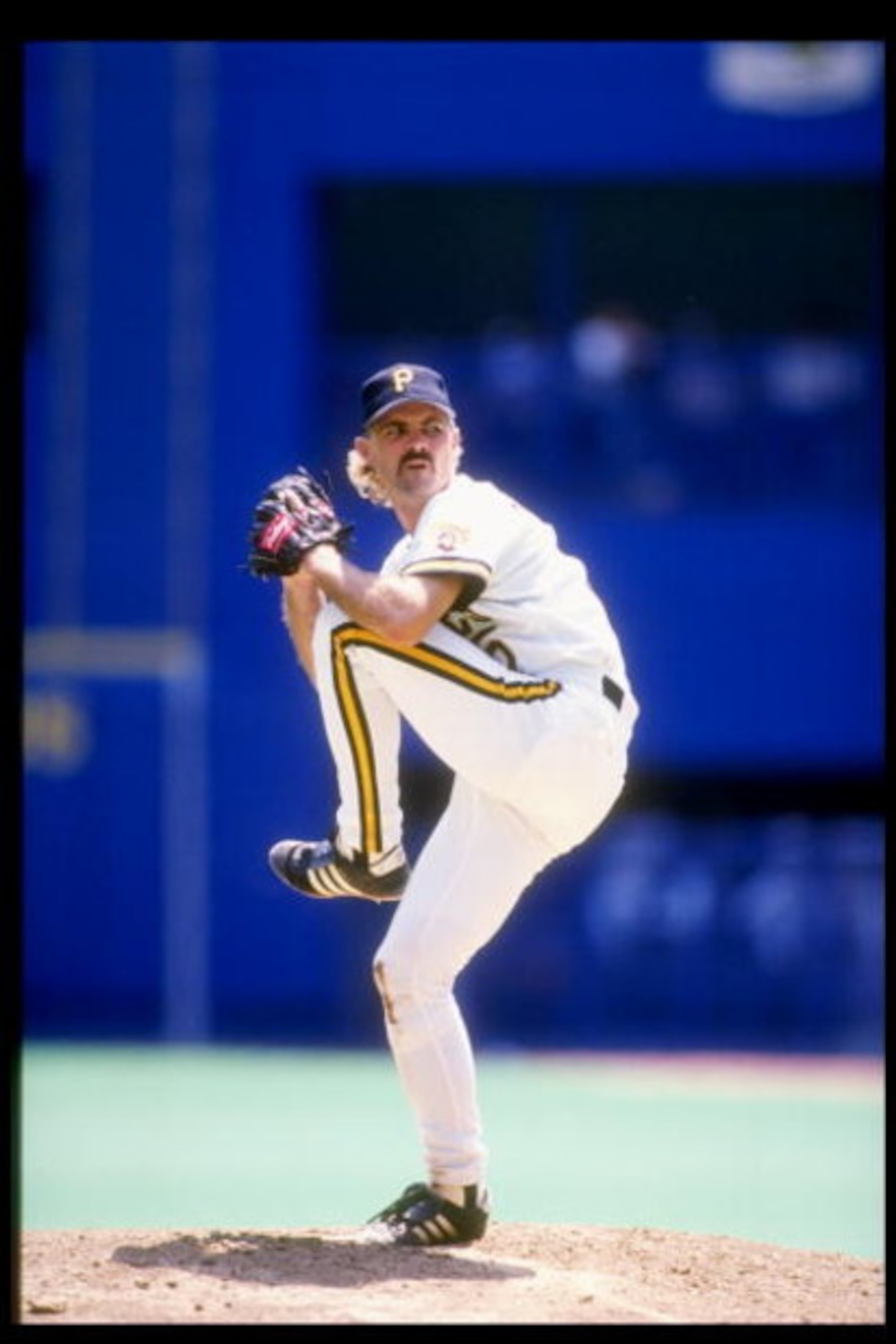 1991:  Pitcher Doug Drabek of the Pittsburgh Pirates winds up for the pitch. Mandatory Credit: Rick Stewart  /Allsport