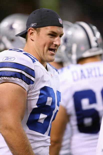 MINNEAPOLIS - AUGUST 30: Jason Witten #82 of the Dallas Cowboys looks on against the Minnesota Vikings on August 30, 2007 at the Metrodome in Minneapolis, Minnesota. The Vikings won 23-14. (Photo by David Sherman/Getty Images) MINNEAPOLIS - AUGUST 30: Jason Witten #82 of the Dallas Cowboys looks on against the Minnesota Vikings on August 30, 2007 at the Metrodome in Minneapolis, Minnesota. The Vikings won 23-14. (Photo by David Sherman/Getty Images)