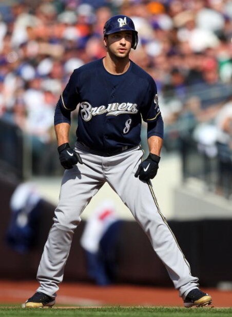 NEW YORK - APRIL 18:  Ryan Braun #8 of the Milwaukee Brewers leads off first base against the New York Mets on April 18, 2009 at Citi Field in the Flushing neighborhood of the Queens borough of New York City.  (Photo by Jim McIsaac/Getty Images)