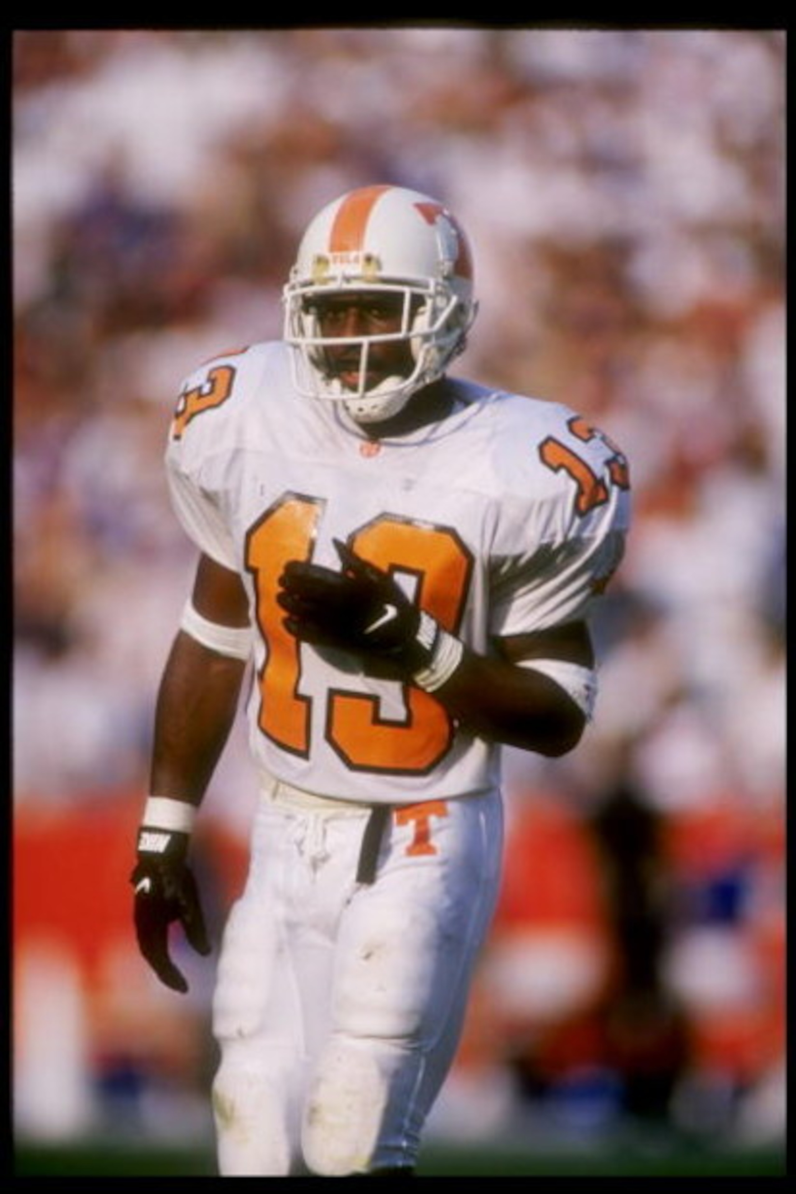 18 Sep 1993:  Cornerback Terry Fair of the Tennessee Volunteers in action during a game against the Florida Gators.  The Florida Gators won the game 41-34.    Mandatory Credit: Scott Halleran  /Allsport