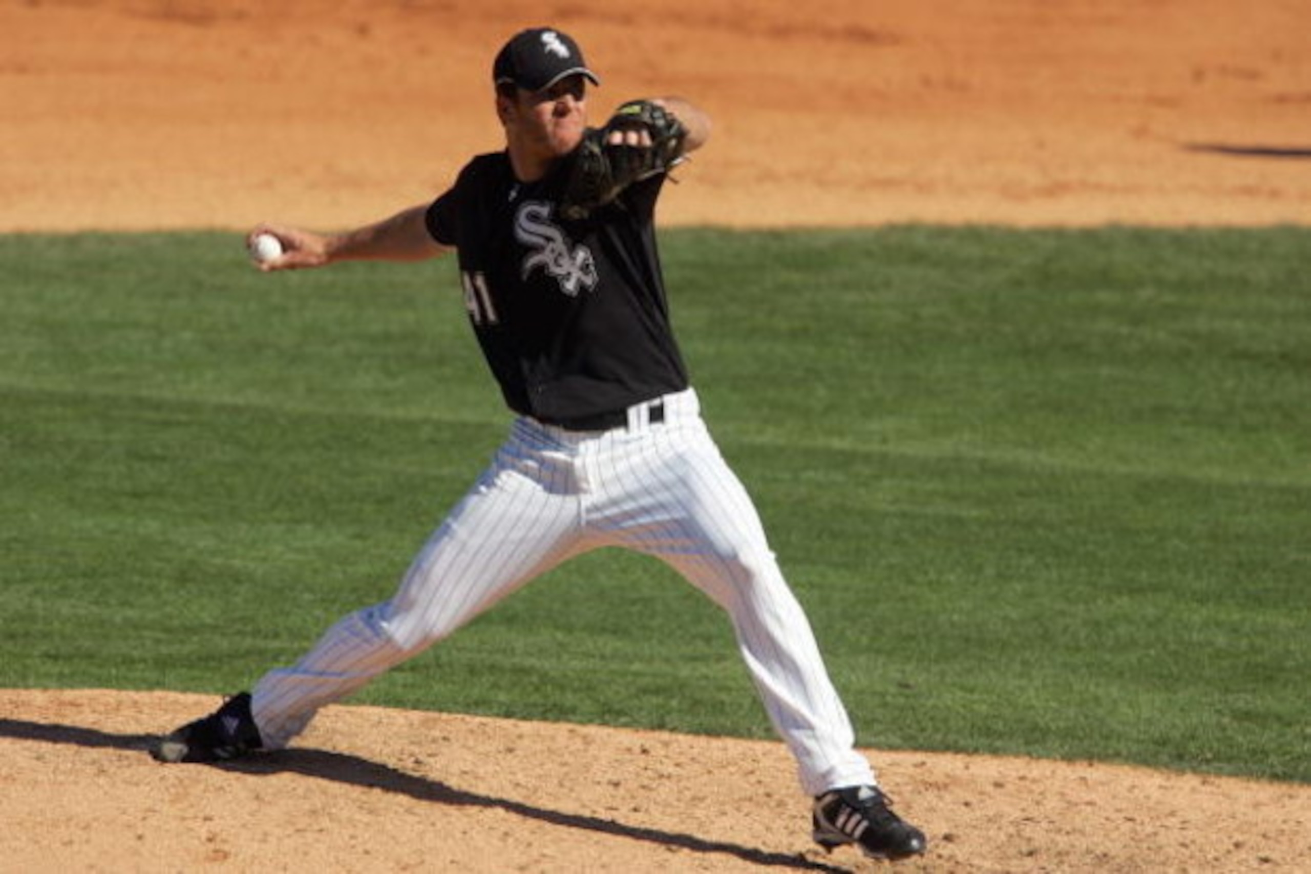 TUCSON, AZ - MARCH 4: Lance Broadway #41 of the Chicago White Sox delivers the pitch during a spring training game against the Los Angeles Angels of Anaheim at Tucson Electric Park on March 4, 2008 in Tucson, Arizona. The White Sox defeated the Angles 7-6