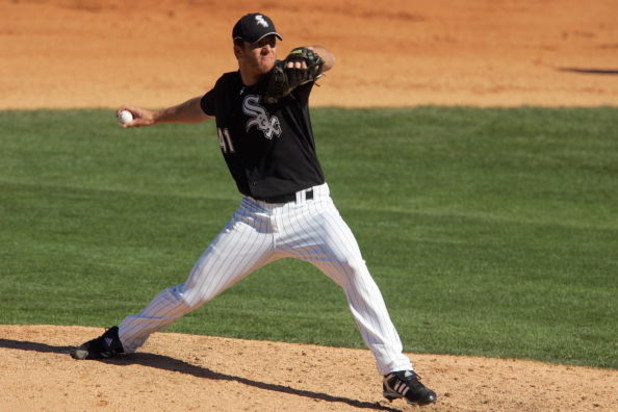 TUCSON, AZ - MARCH 4: Lance Broadway #41 of the Chicago White Sox delivers the pitch during a spring training game against the Los Angeles Angels of Anaheim at Tucson Electric Park on March 4, 2008 in Tucson, Arizona. The White Sox defeated the Angles 7-6