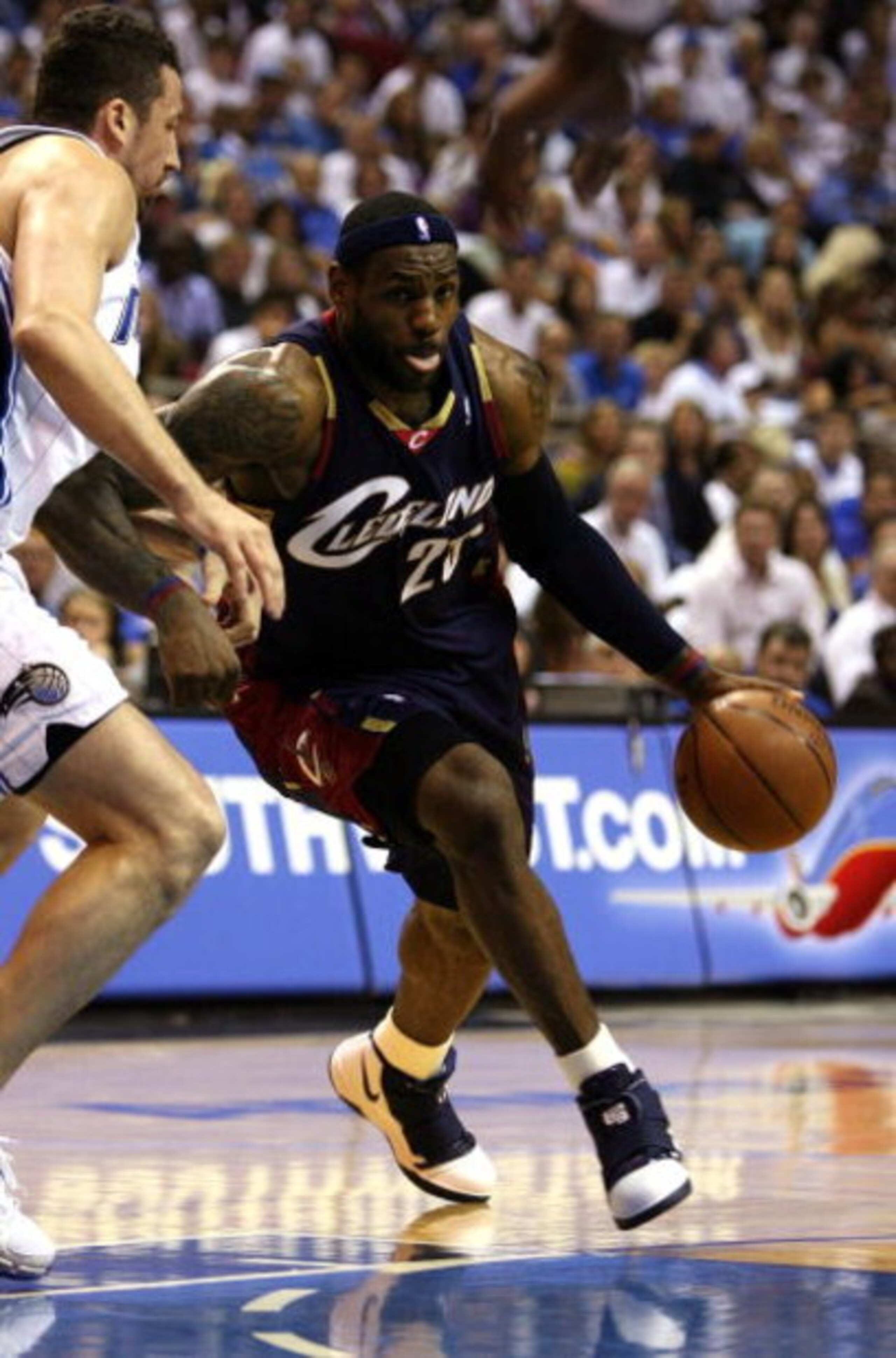 ORLANDO, FL - MAY 30:  LeBron James #23 of the Cleveland Cavaliers drives to the hoop against Hedo Turkoglu #15 of the Orlando Magic in Game Six of the Eastern Conference Finals during the 2009 Playoffs at Amway Arena on May 30, 2009 in Orlando, Florida. 
