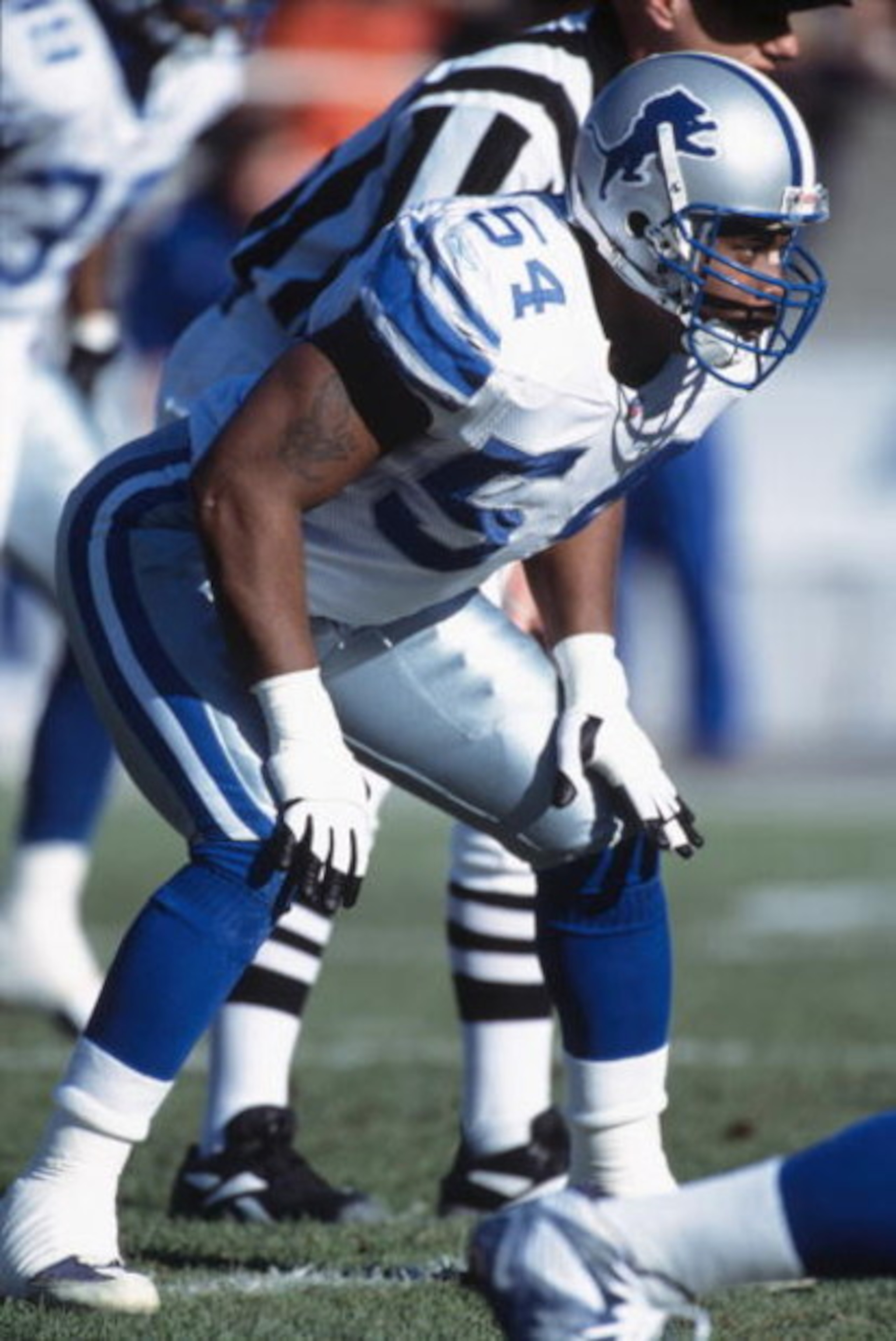 2 Dec 2001:  Linebacker Barrett Green #54 of the Detroit Lions waits for the snap during the NFL game against the Chicago Bears at Soldier Field in Chicago, Illinois.  The Bears defeated the Lions 13-10.  Mandatory Credit: Jonathan Daniel/Getty Images