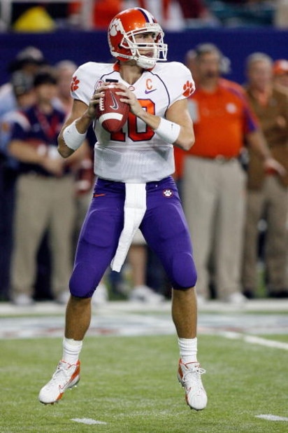ATLANTA - DECEMBER 31:  Cullen Harper #10 of the Clemson University Tigers looks to pass during the Chick-Fil-A Bowl on December 31, 2007 at the Georgia Dome in Atlanta, Georgia.  (Photo by Chris Graythen/Getty Images)