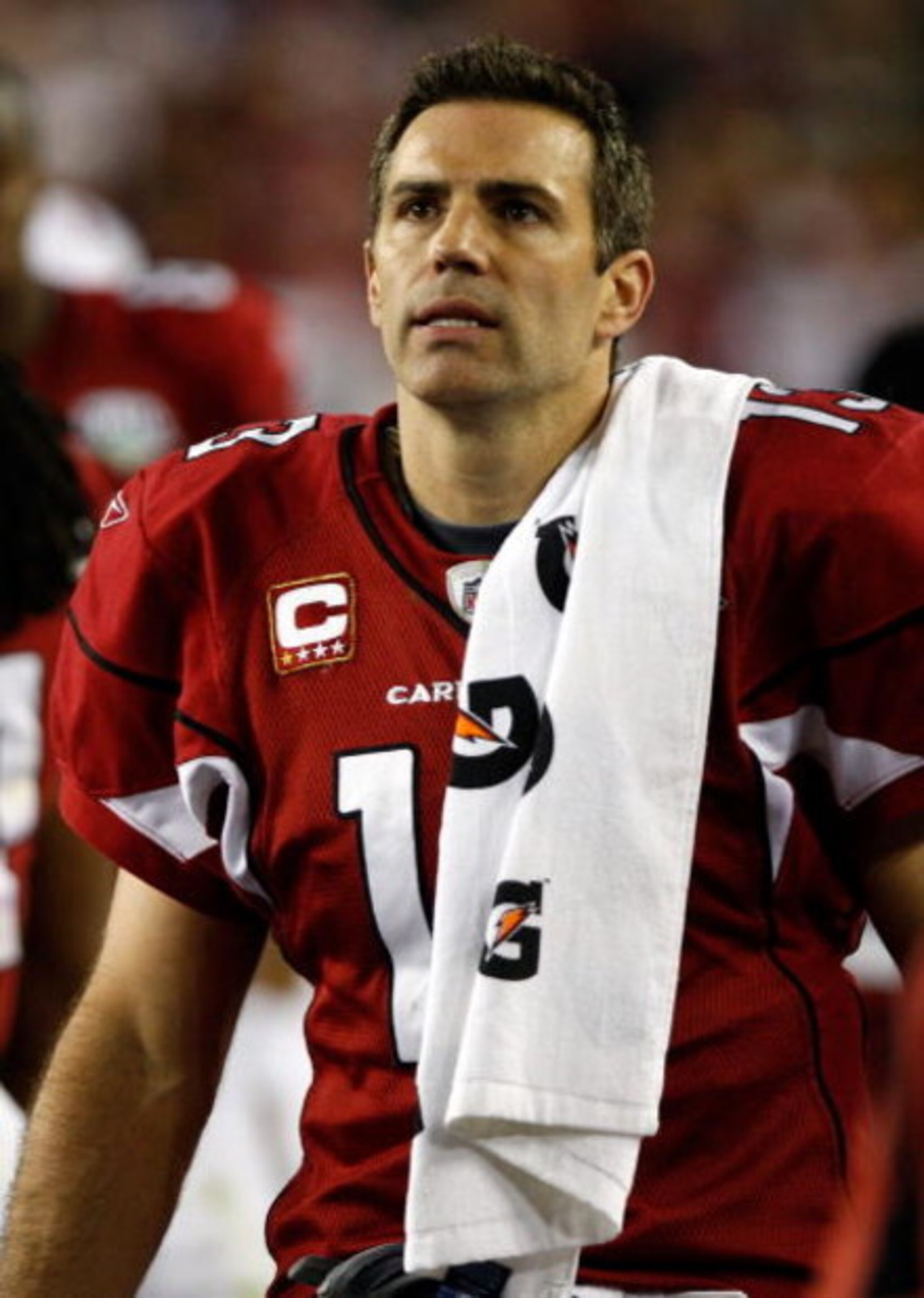 TAMPA, FL - FEBRUARY 01:  Quarterback Kurt Warner #13 of the Arizona Cardinals looks on against the Pittsburgh Steelers during Super Bowl XLIII on February 1, 2009 at Raymond James Stadium in Tampa, Florida.  (Photo by Jamie Squire/Getty Images)