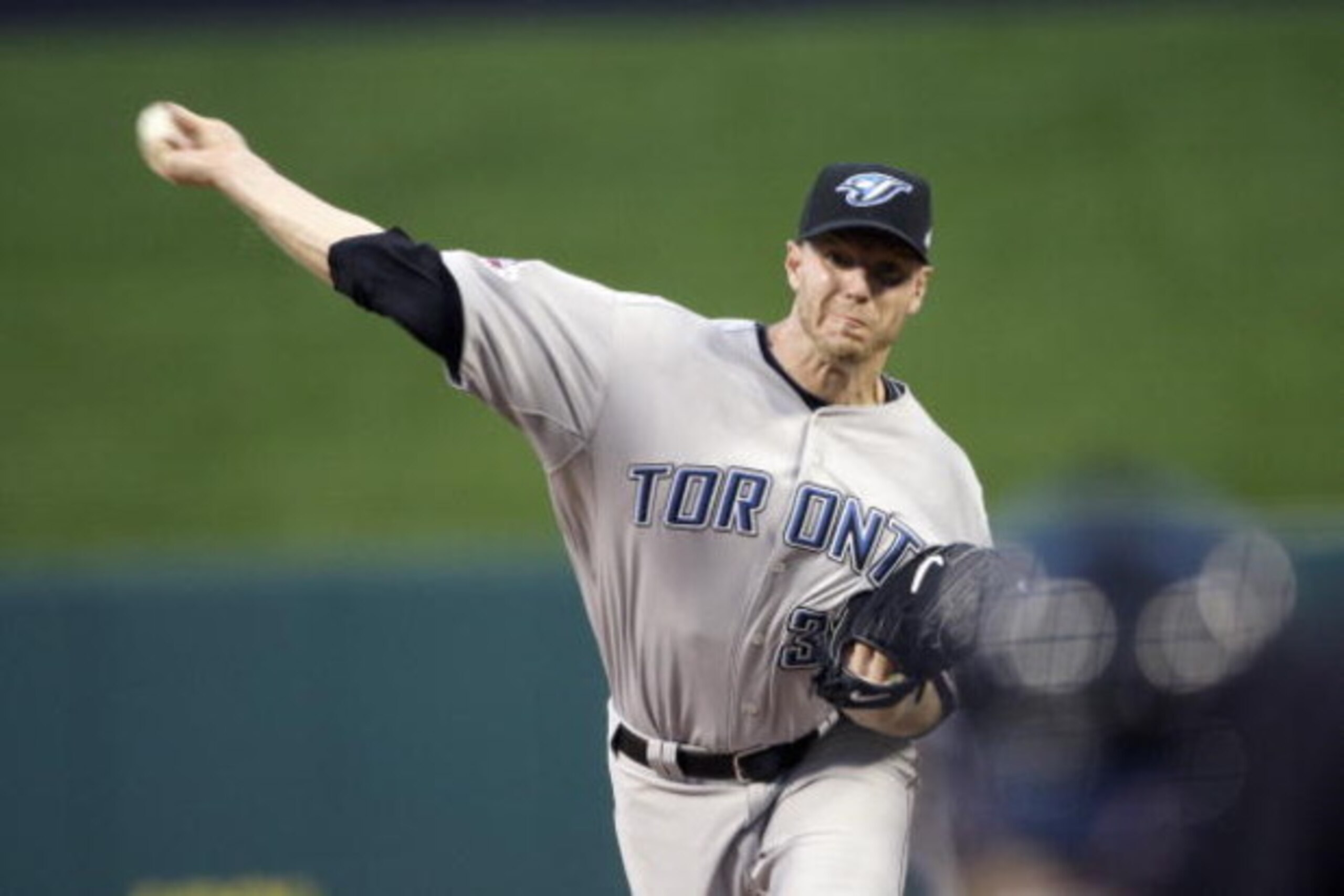 ST. LOUIS, MO - JULY 14: American League All-Star Roy Halladay of the Toronto Blue Jays pitches during the 2009 MLB All-Star Game at Busch Stadium on July 14, 2009 in St Louis, Missouri. (Photo by Pool/Getty Images)