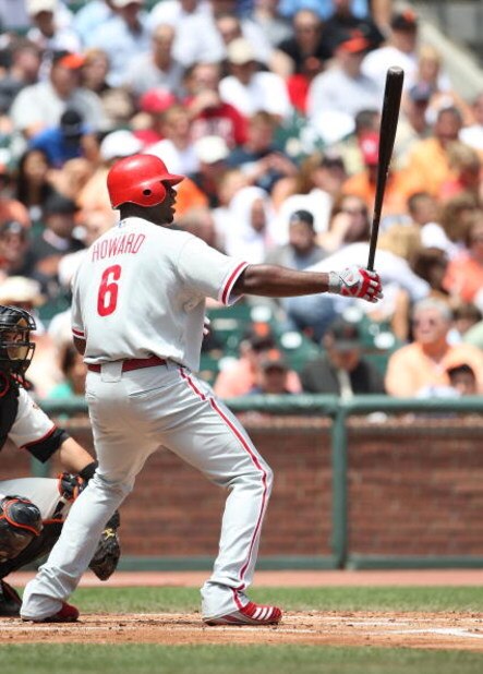 SAN FRANCISCO - AUGUST 02:  Ryan Howard #6 of the Philadelphia Phillies bats  against the San Francisco Giants  during a Major League Baseball game at AT&T Park on August 2, 2009 in San Francisco, California.  (Photo by Jed Jacobsohn/Getty Images)
