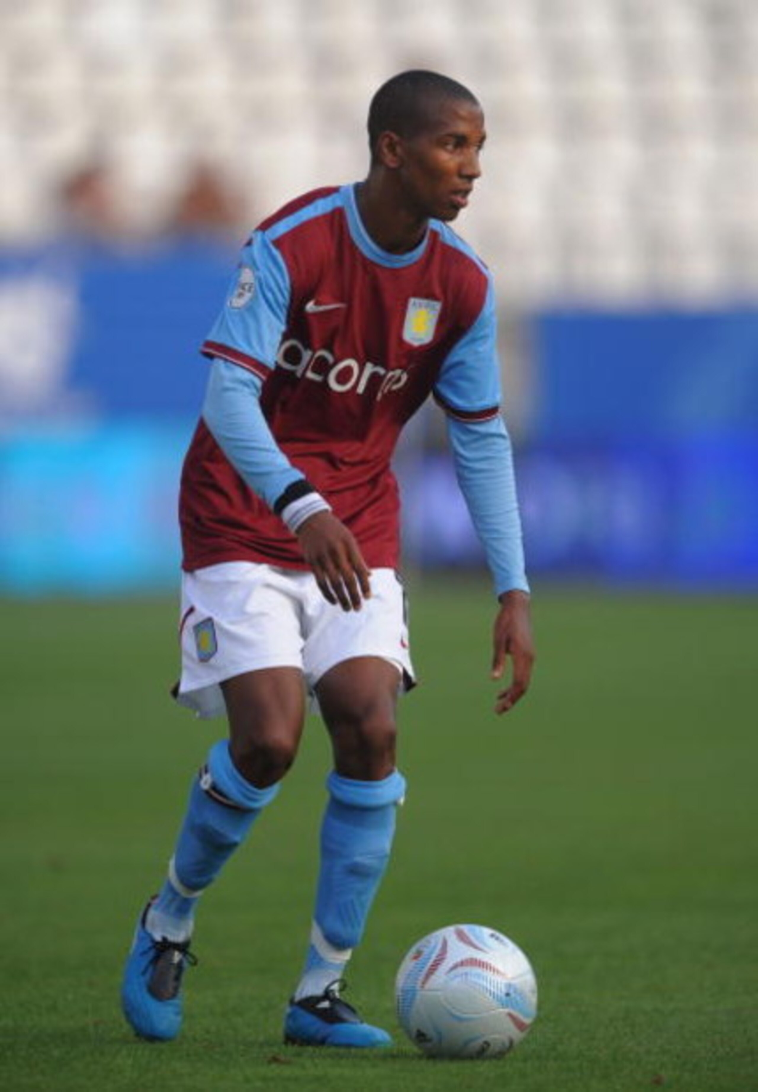 MALAGA, SPAIN - JULY 29:  Ashley Young of Aston Villa in action during the Peace Cup match against Atlante at the Rosaleda stadium on July 29, 2009 in Malaga, Spain.  (Photo by Denis Doyle/Getty Images)
