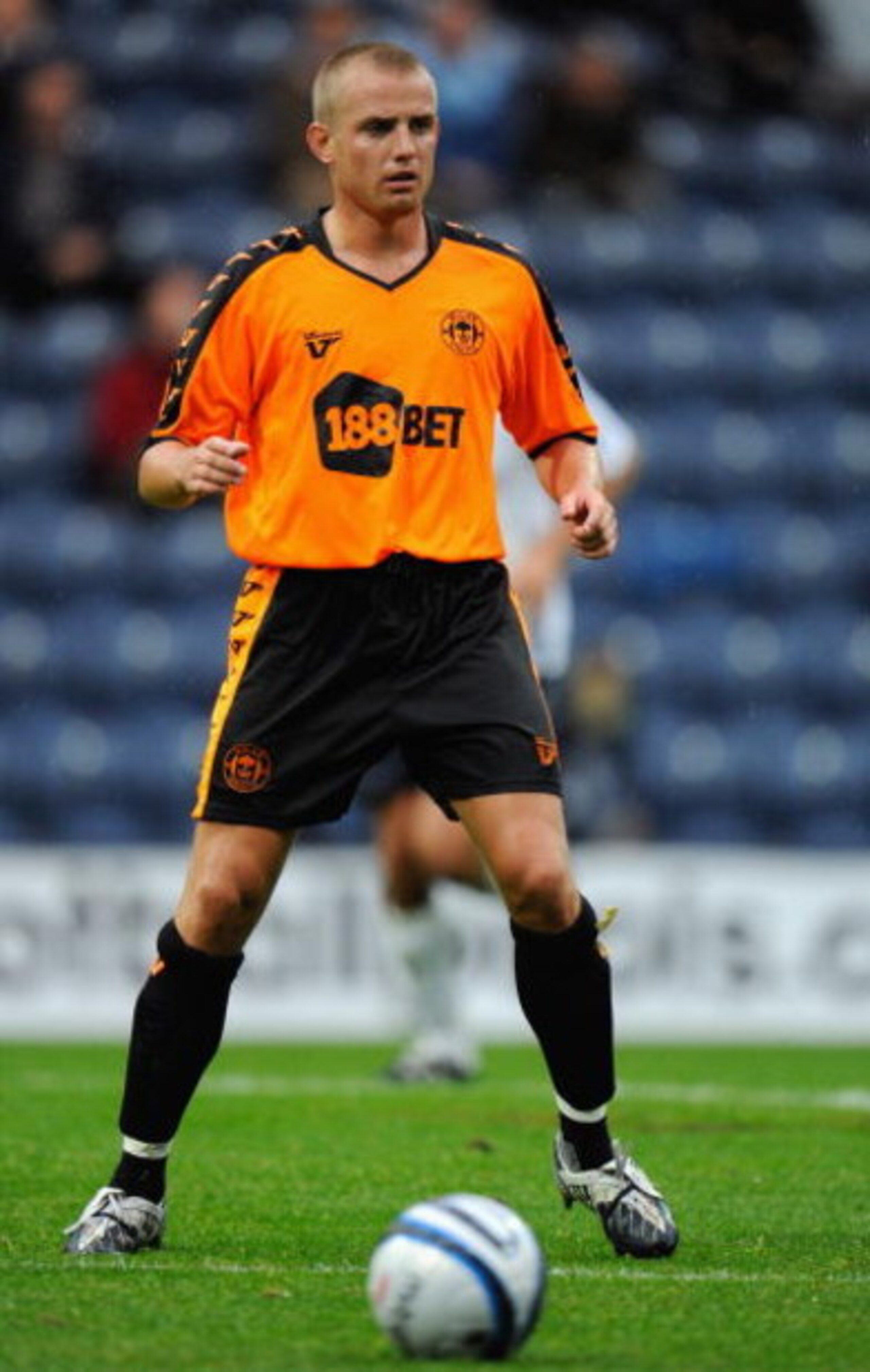 PRESTON, UNITED KINGDOM - JULY 28:  Lee Cattermole of Wigan during a pre season friendly match between Preston North End and Wigan Athletic at Deepdale on July 28, 2009 in Preston, United Kingdom. (Photo by Michael Regan/Getty Images)