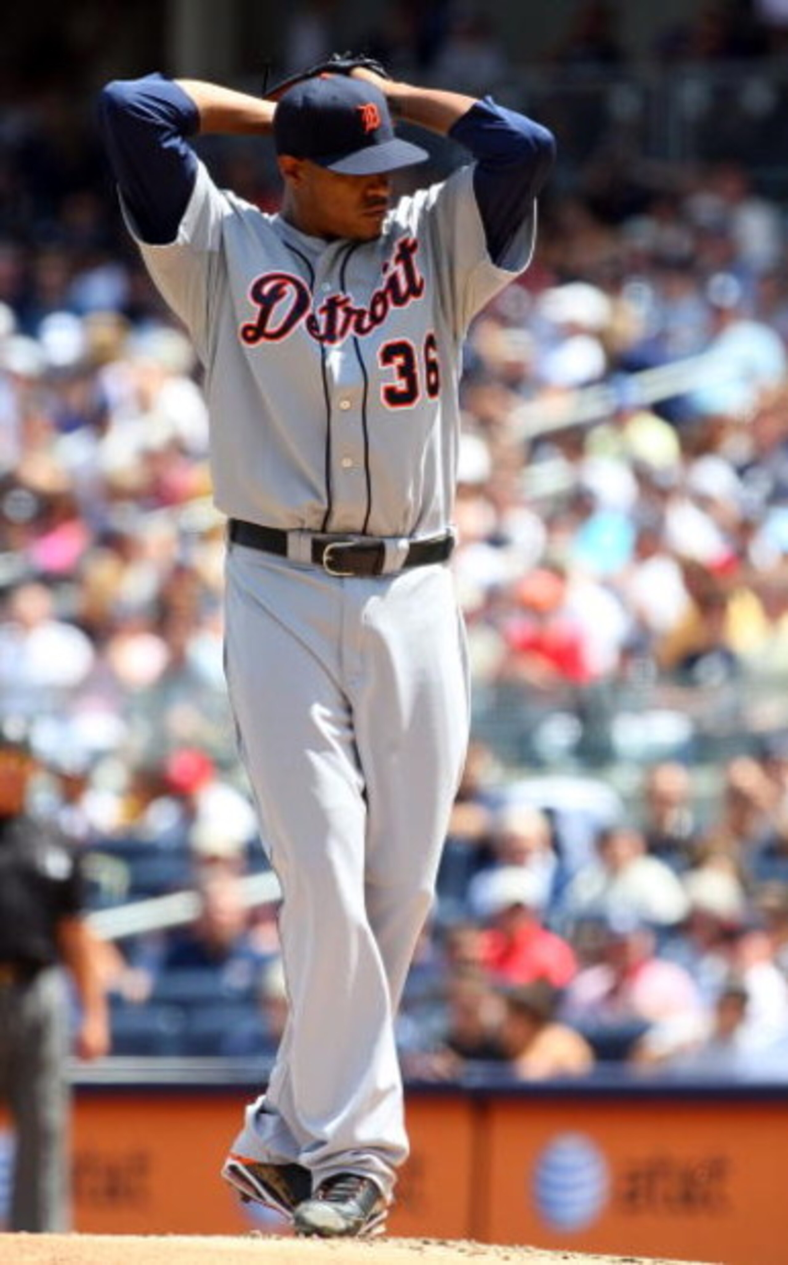NEW YORK - JULY 19:  Edwin Jackson #36 of the Detroit Tigers pitches against the New York Yankees on July 19, 2009 at Yankee Stadium in the Bronx borough of New York City.  (Photo by Jim McIsaac/Getty Images)