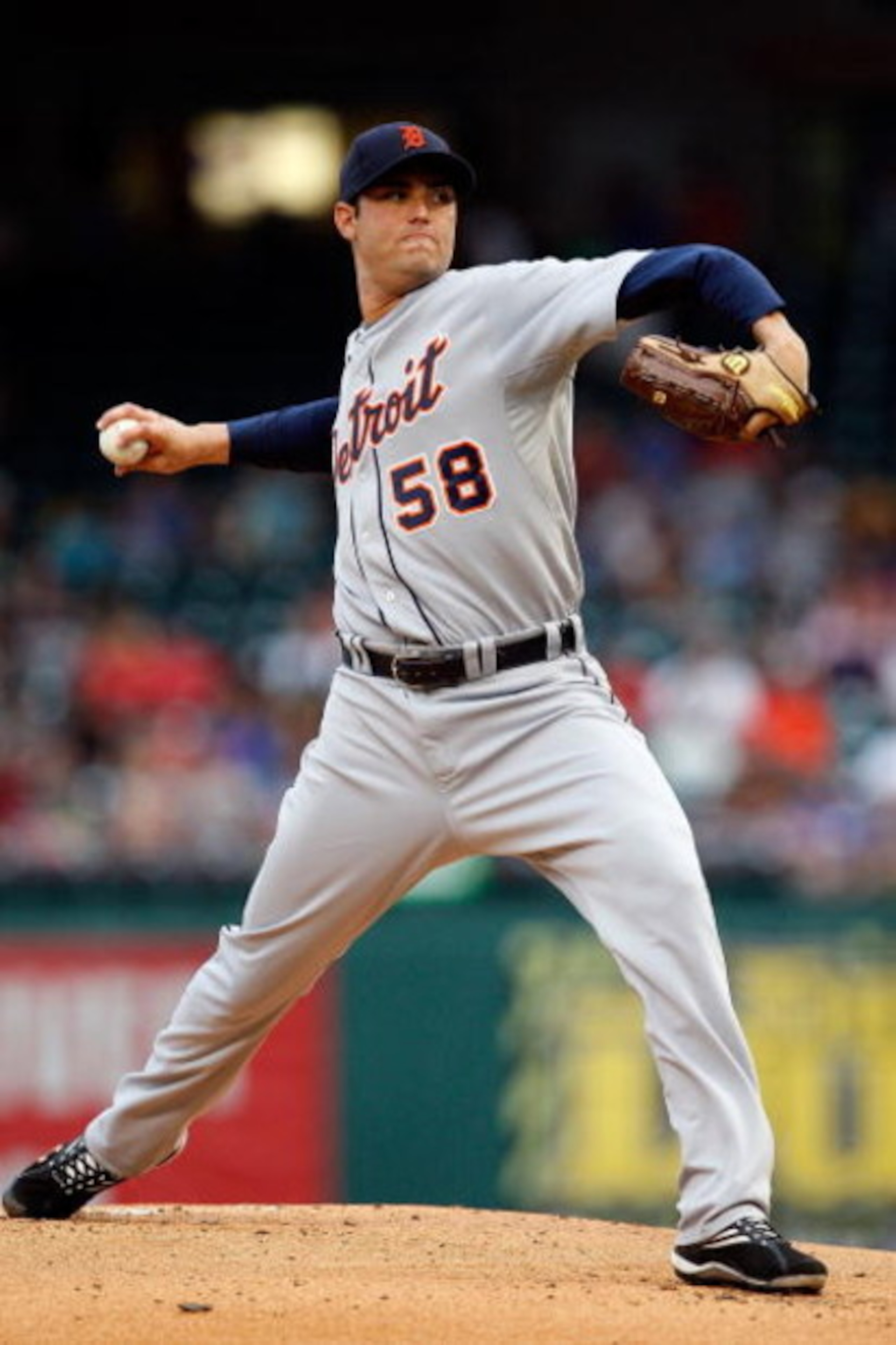 ARLINGTON, TX - JULY 27:  Pitcher Armando Galarraga #58 of the Detroit Tigers throws against the Texas Rangers on July 27, 2009 at Rangers Ballpark in Arlington, Texas.  (Photo by Ronald Martinez/Getty Images)