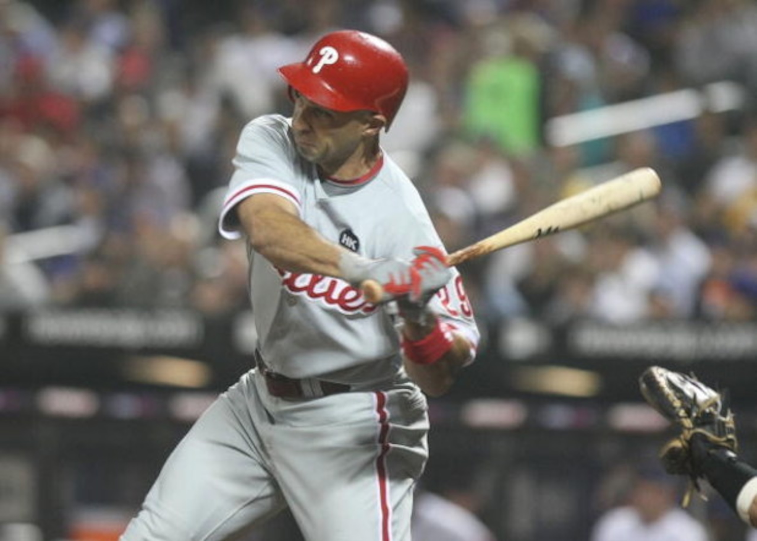 NEW YORK - JUNE 11: Raul Ibanez #29 of the Philadelphia Phillies at bat against the New York Mets on June 11, 2009 at Citi Field in the Flushing neighborhood of the Queens borough of New York City. (Photo by Nick Laham/Getty Images) NEW YORK - JUNE 11: Raul Ibanez #29 of the Philadelphia Phillies at bat against the New York Mets on June 11, 2009 at Citi Field in the Flushing neighborhood of the Queens borough of New York City. (Photo by Nick Laham/Getty Images)