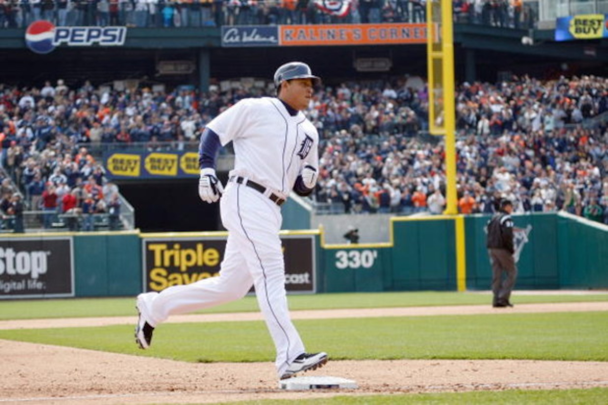 DETROIT - APRIL 10: Miguel Cabrera #24 of the Detroit Tigers runs the bases against the Texas Rangers during Opening Day on April 10, 2009 at Comerica Park in Detroit, Michigan. Detroit won the game 15-2. (Photo by Gregory Shamus/Getty Images) DETROIT - APRIL 10: Miguel Cabrera #24 of the Detroit Tigers runs the bases against the Texas Rangers during Opening Day on April 10, 2009 at Comerica Park in Detroit, Michigan. Detroit won the game 15-2. (Photo by Gregory Shamus/Getty Images)