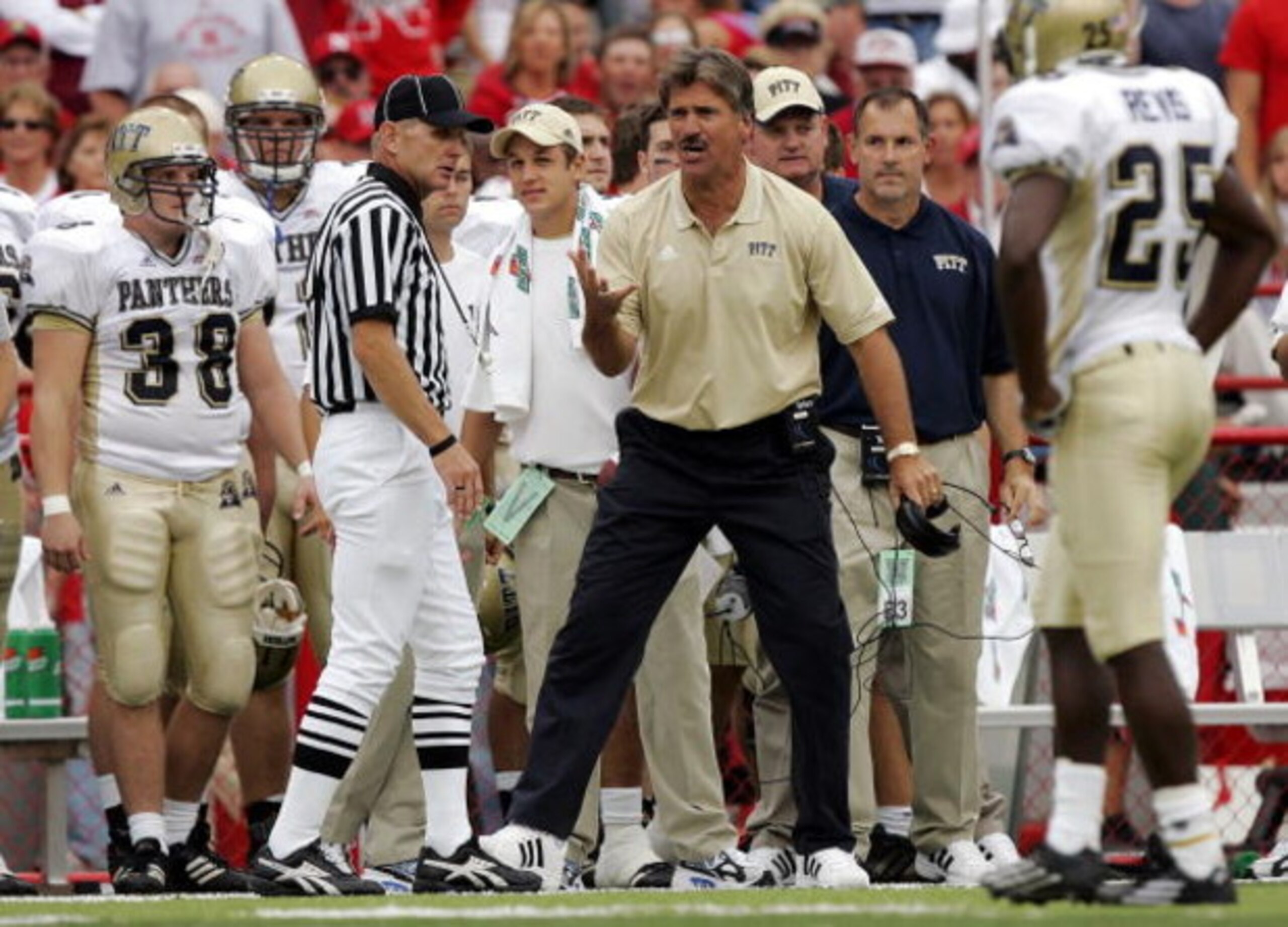 LINCOLN, NE - SEPTEMBER 17:  Head coach Dave Wannstedt of the Pittsburgh Panthers reacts to a pass interference call against his defense in favor of the Nebraska Cornhuskers late in the fourth quarter on September 17, 2005 at Memorial Stadium in Lincoln, 