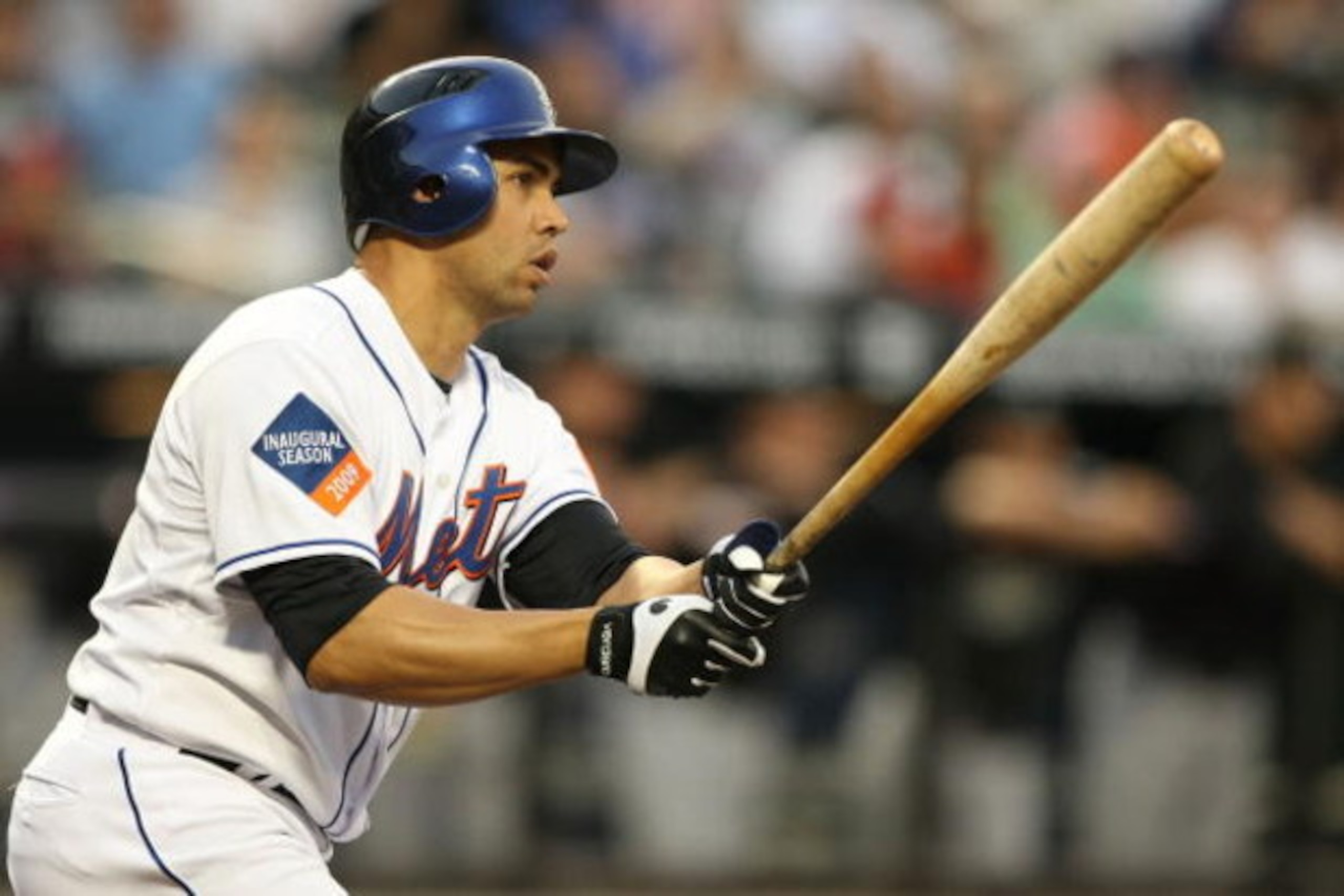 NEW YORK - APRIL 28: Carlos Beltran #15 of the New York Mets in action against the Florida Marlins during their game on April 28, 2009 at Citi Field in the Flushing neighborhood of the Queens borough of New York City. (Photo by Al Bello/Getty Images) NEW YORK - APRIL 28: Carlos Beltran #15 of the New York Mets in action against the Florida Marlins during their game on April 28, 2009 at Citi Field in the Flushing neighborhood of the Queens borough of New York City. (Photo by Al Bello/Getty Images)