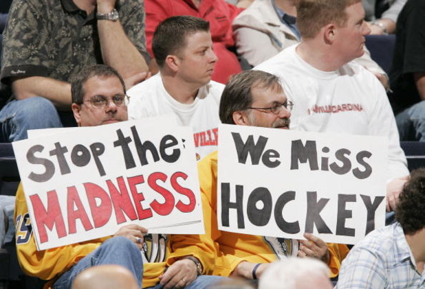 NASHVILLE, TN - MARCH 20: Fans show their feelings regarding the NHL lockout as the Florida Gators take on the Villanova Wildcats in the second round of the NCAA Division I Men's Basketball Championship at the Gaylord Entertainment Center on March 20, 200