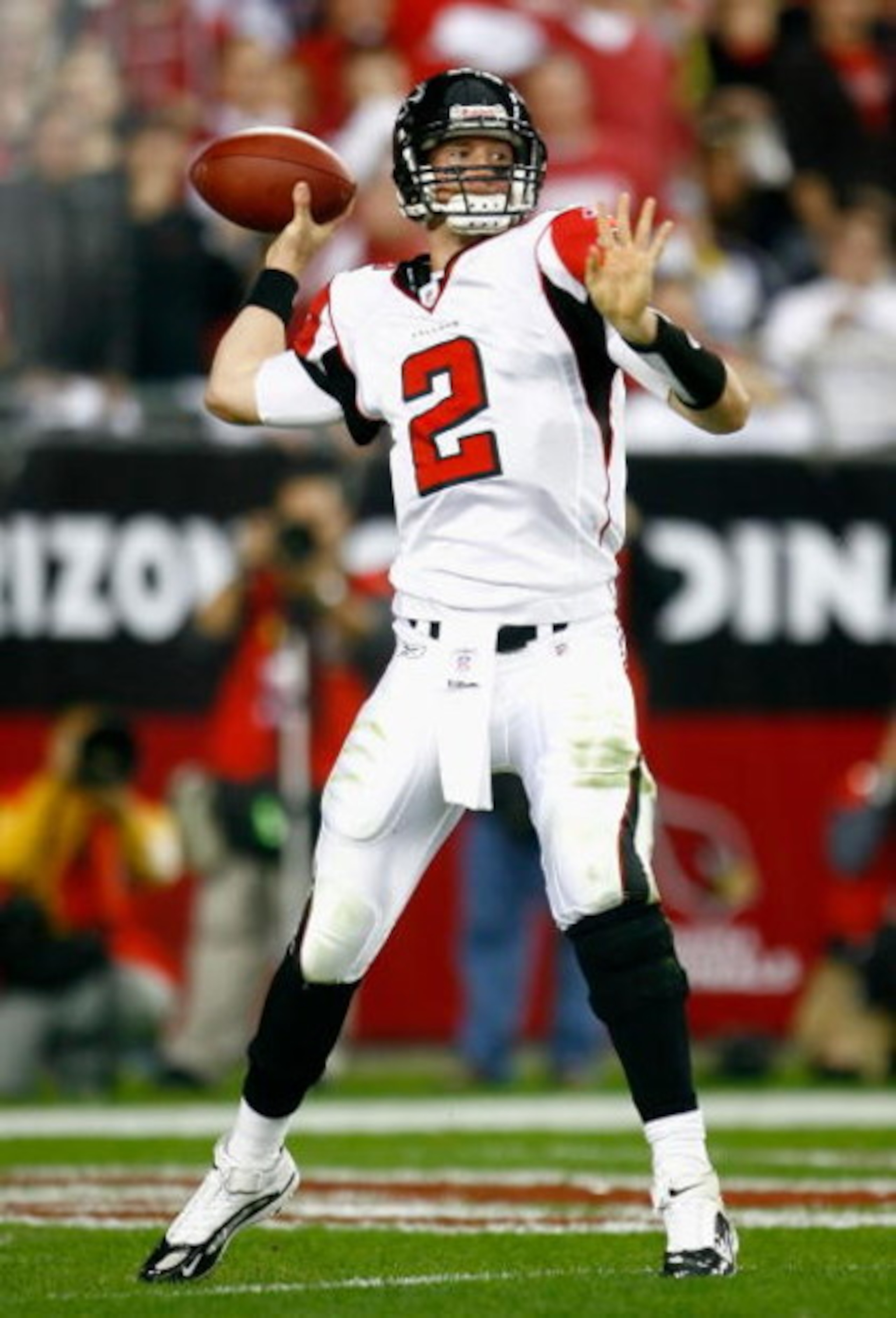 GLENDALE, AZ - JANUARY 03:  Quarterback Matt Ryan #2 of the Atlanta Falcons drops back to pass against the Arizona Cardinals during the NFC Wild Card Game on January 3, 2009 at University of Phoenix Stadium in Glendale, Arizona.  (Photo by Jeff Gross/Gett