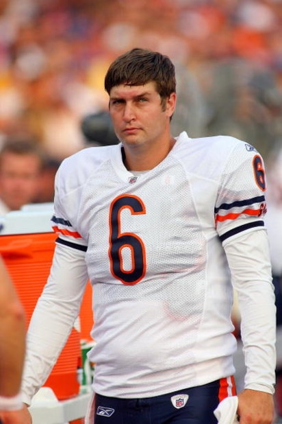 ORCHARD PARK, NY - AUGUST 15:  Jay Cutler #6 of the Chicago Bears walks in the bench area during play against the Buffalo Bills on August 15, 2009 at Ralph Wilson Stadium in Orchard Park, New York.  (Photo by Rick Stewart/Getty Images)