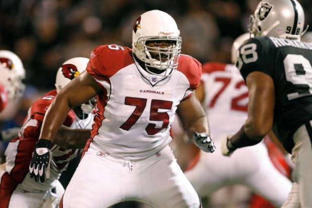 OAKLAND, CA - AUGUST 11:  Offensive lineman Levi Brown #75 of the Arizona Cardinals against the Oakland Raiders on August 11, 2007 at McAfee Coliseum in Oakland, California.  (Photo by Greg Trott/Getty Images)