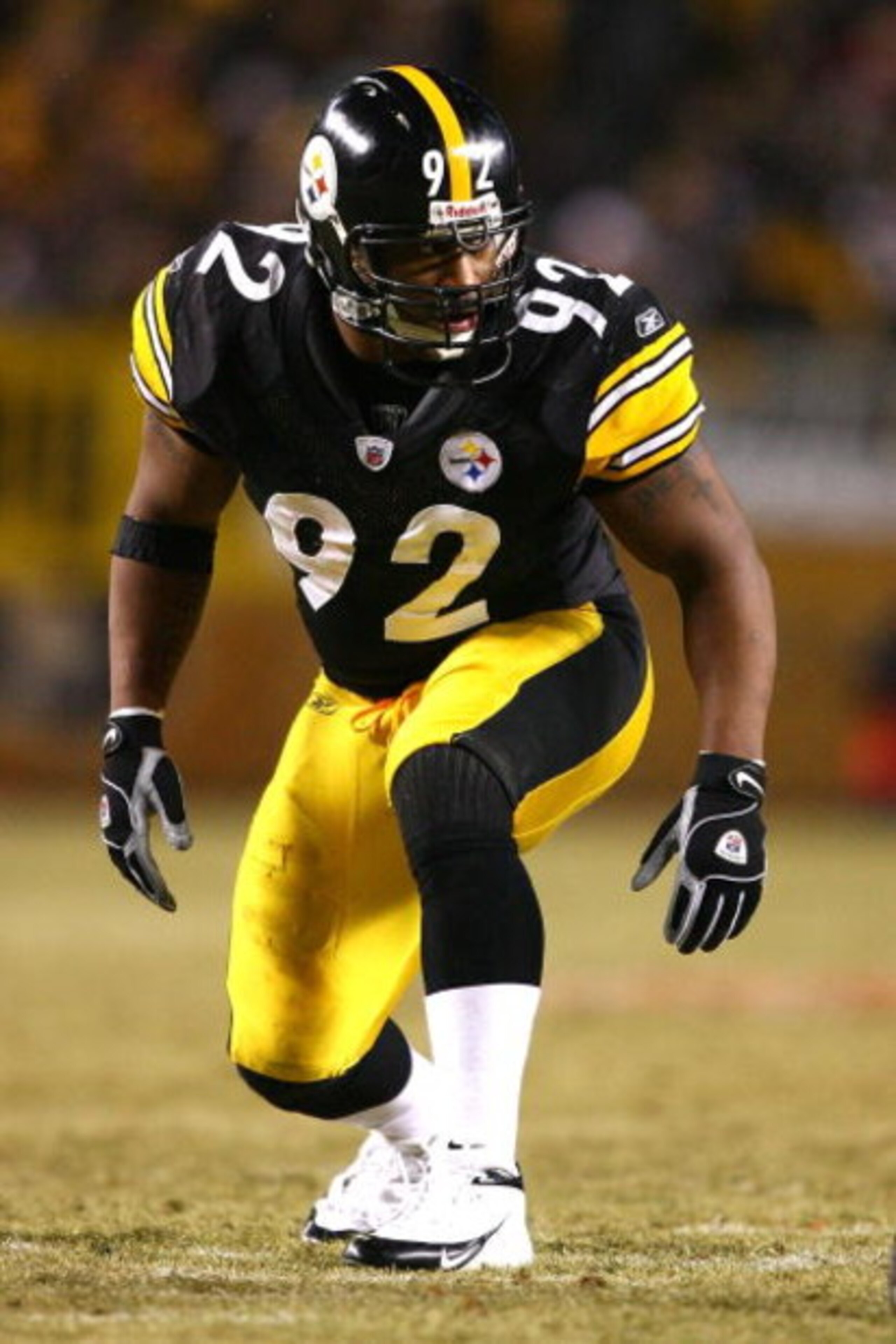 PITTSBURGH - JANUARY 18: James Harrison #92 of the Pittsburgh Steelers lines up on defense against the Baltimore Ravens during the AFC Championship game on January 18, 2009 at Heinz Field in Pittsburgh, Pennsylvania. (Photo by Al Bello/Getty Images) PITTSBURGH - JANUARY 18: James Harrison #92 of the Pittsburgh Steelers lines up on defense against the Baltimore Ravens during the AFC Championship game on January 18, 2009 at Heinz Field in Pittsburgh, Pennsylvania. (Photo by Al Bello/Getty Images)